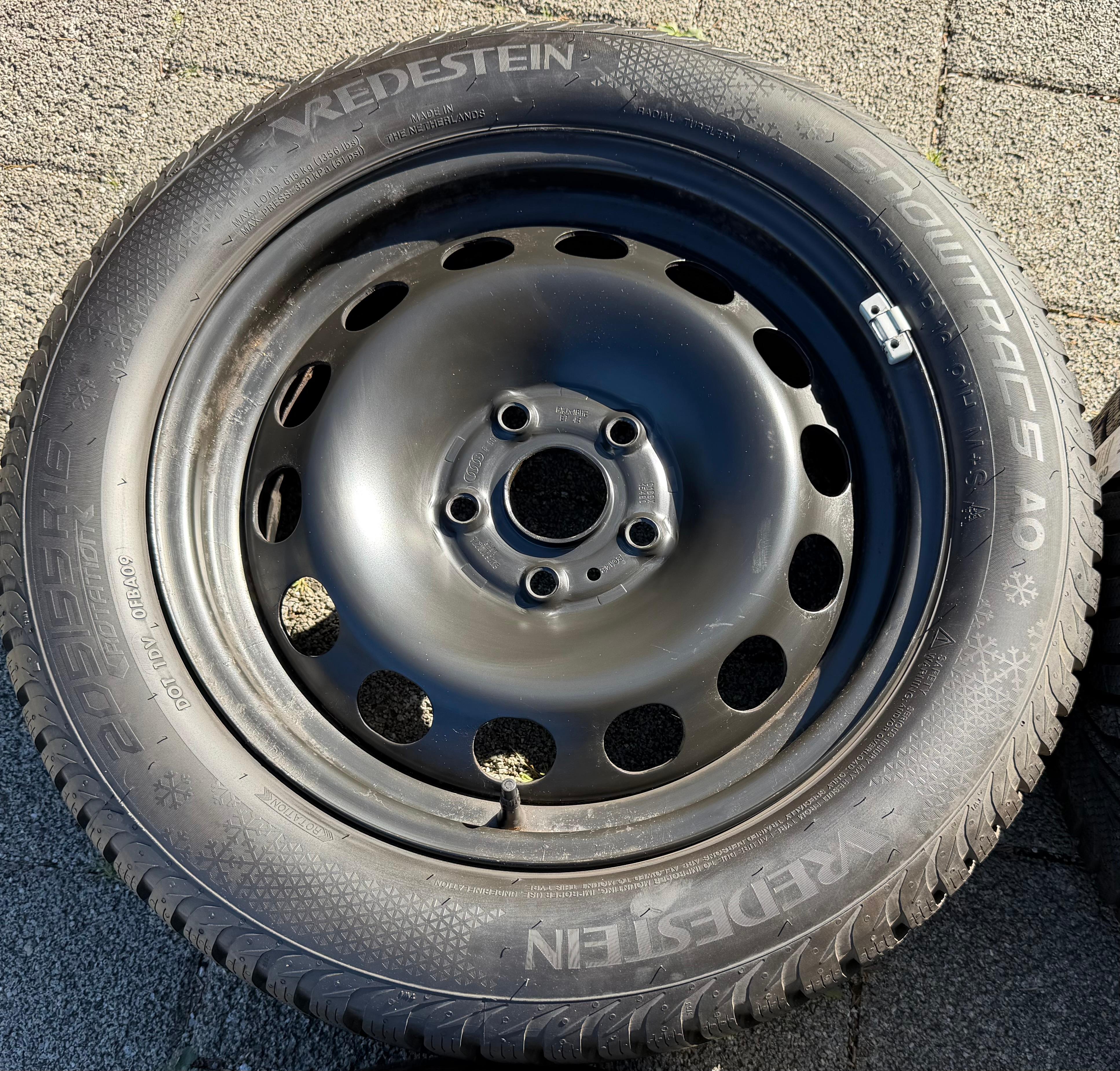 4 ruedas de invierno Audi A3 8V Sportback Cabrio 205/55R16 91H Vredestein 8V0601027A 2020
