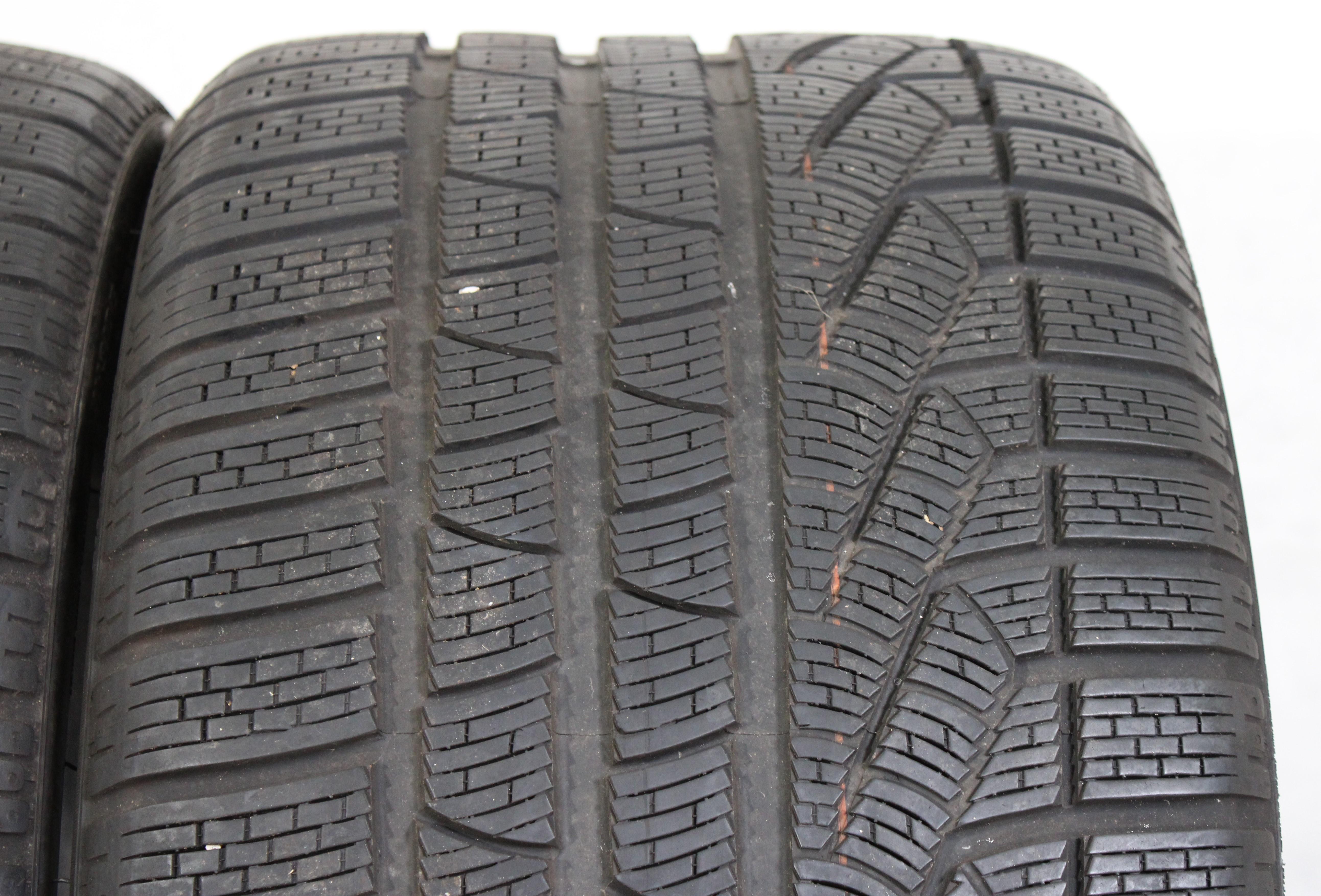 2 x 295/30R20 97V pneumatici invernali Pirelli Sottozero Winter 240 Serie 2 6-6.5mm 2014/2015 N0