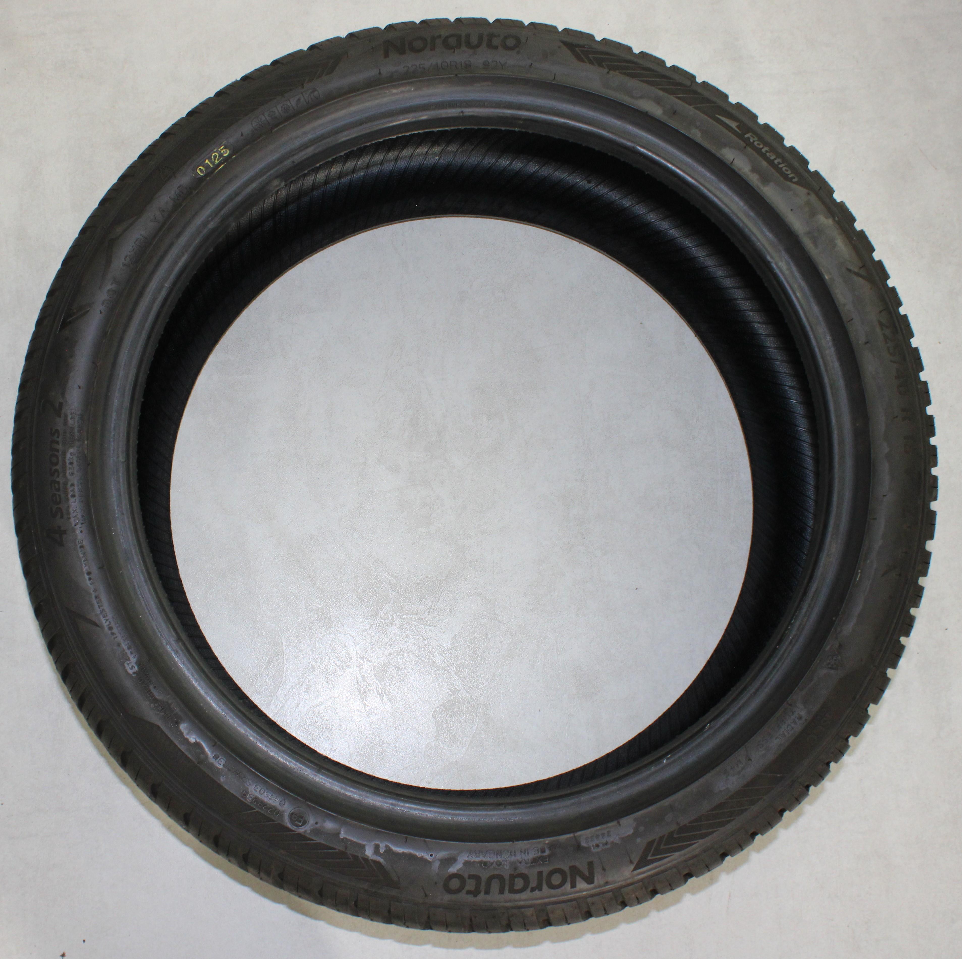 1 x 225/40R18 92Y Ganzjahresreifen Norauto 4 Seasons 2 7,5mm 2025