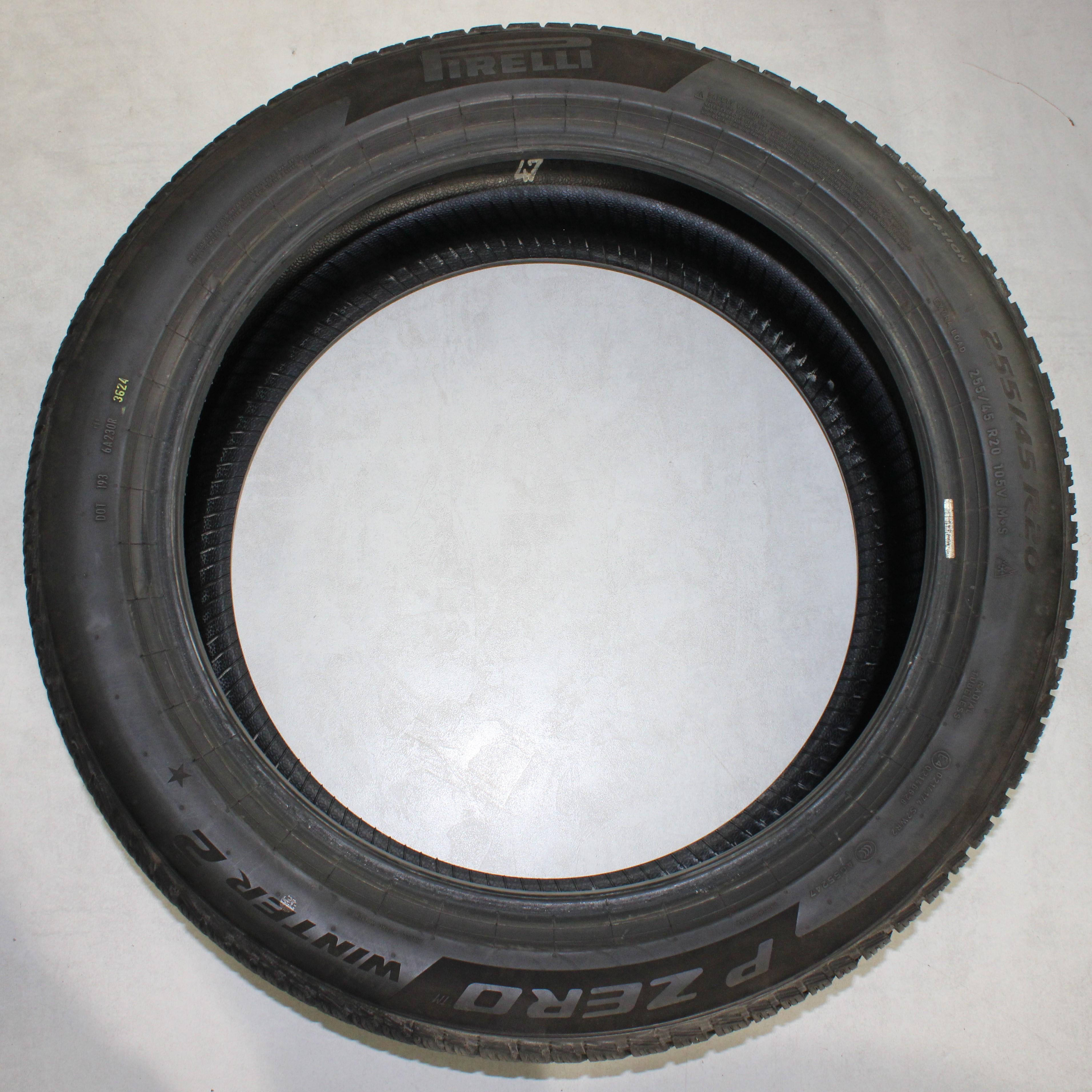 2 x 255/45R20 105V 2 x 285/40R20 108V Winterreifen Pirelli Pzero Winter 2* 6-6,5mm 2024 XL