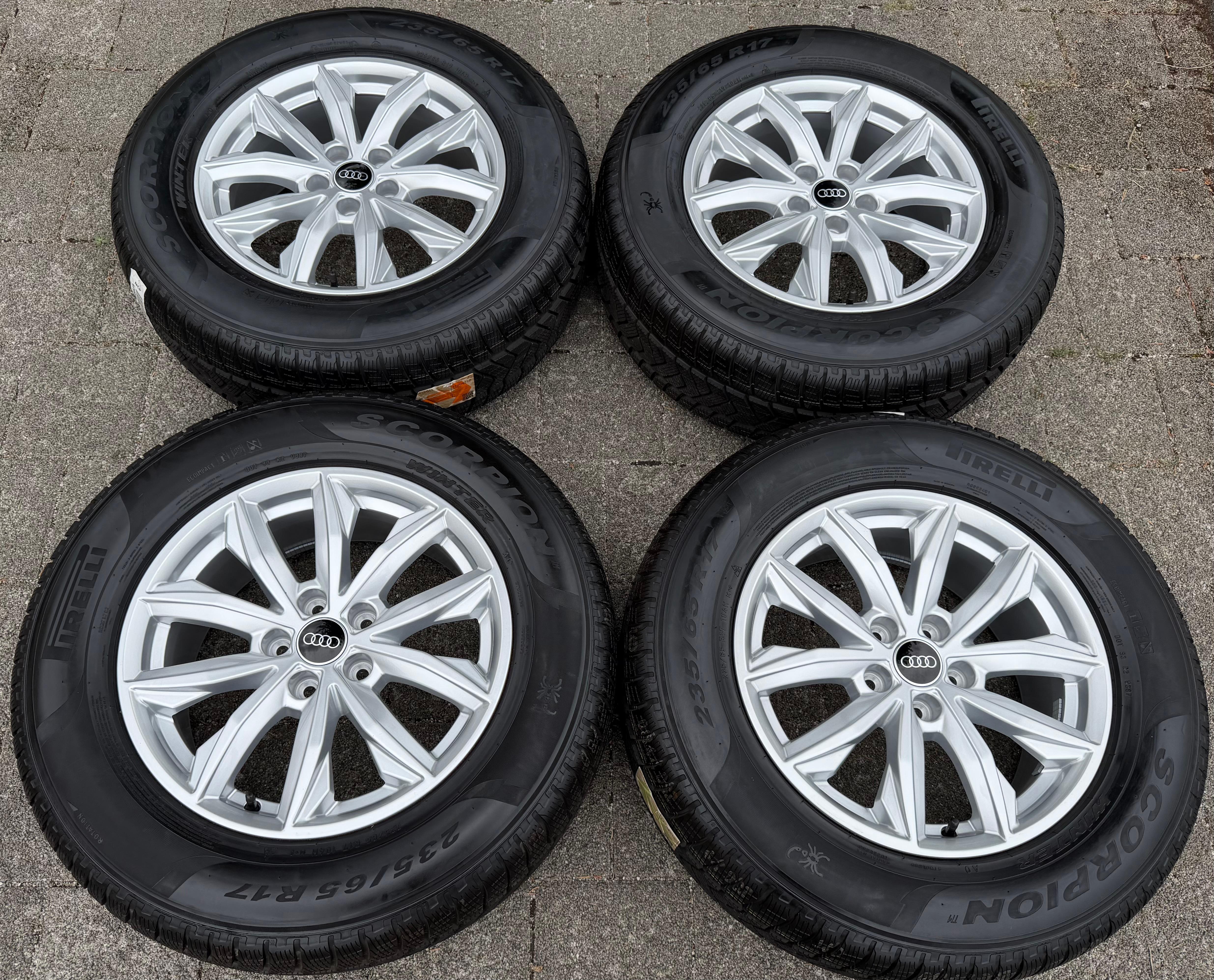 4 Original 17" Alu Winterräder Audi Q5 FY 80A601025J 7x17 ET34 235/65R17 104H NEU