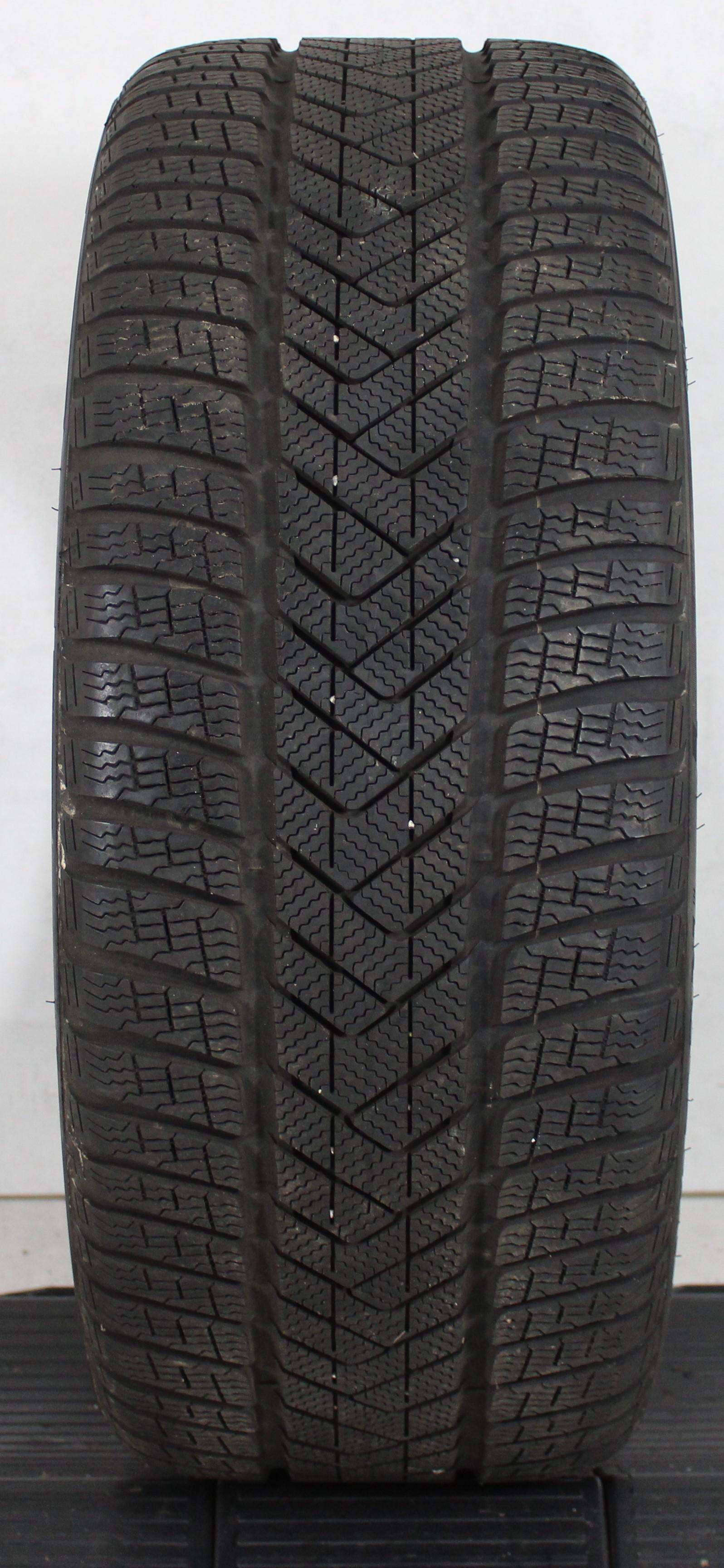 1 x 275/40R18 103V Winterreifen Pirelli Sottozero 3 6,5-7mm 2021