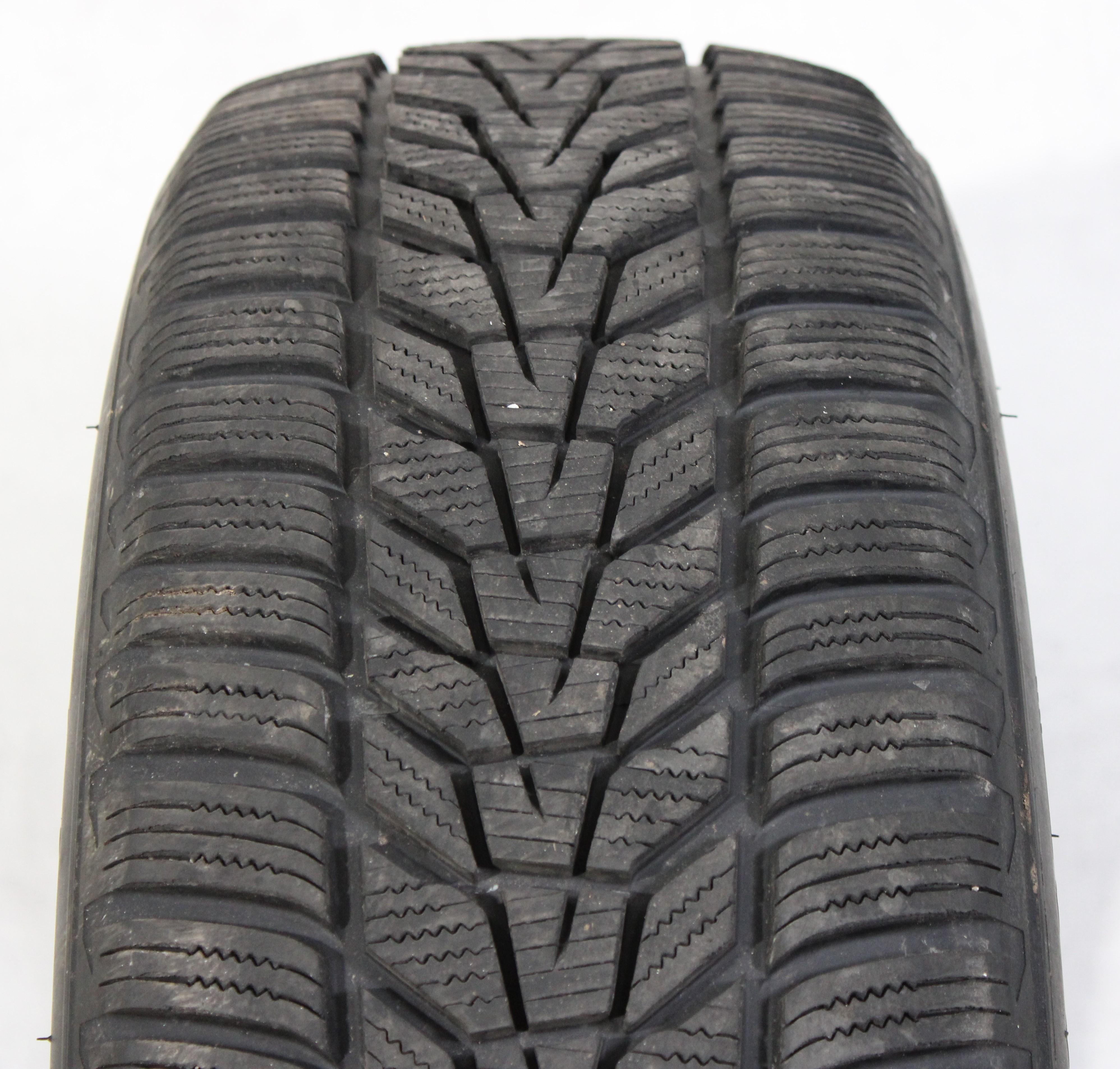 1 x 235/65R19 109V Winterreifen Hankook Winter I*Cept Evo 3 X 7,5mm 2021 XL