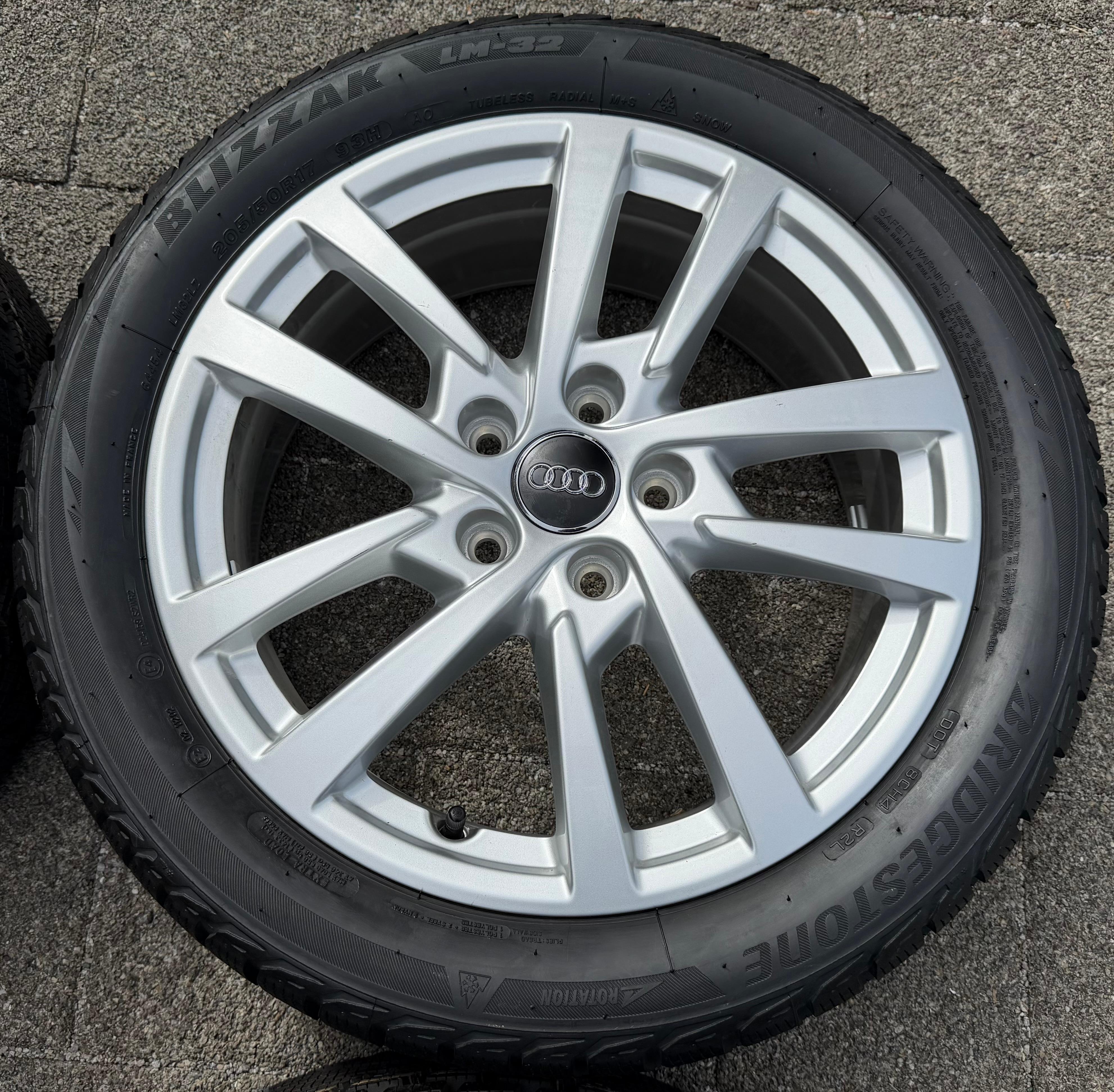 4 Original 17" Alu Winterräder Audi A3 S3 8V 8V0601025DH 205/50R17 93H Bridgestone