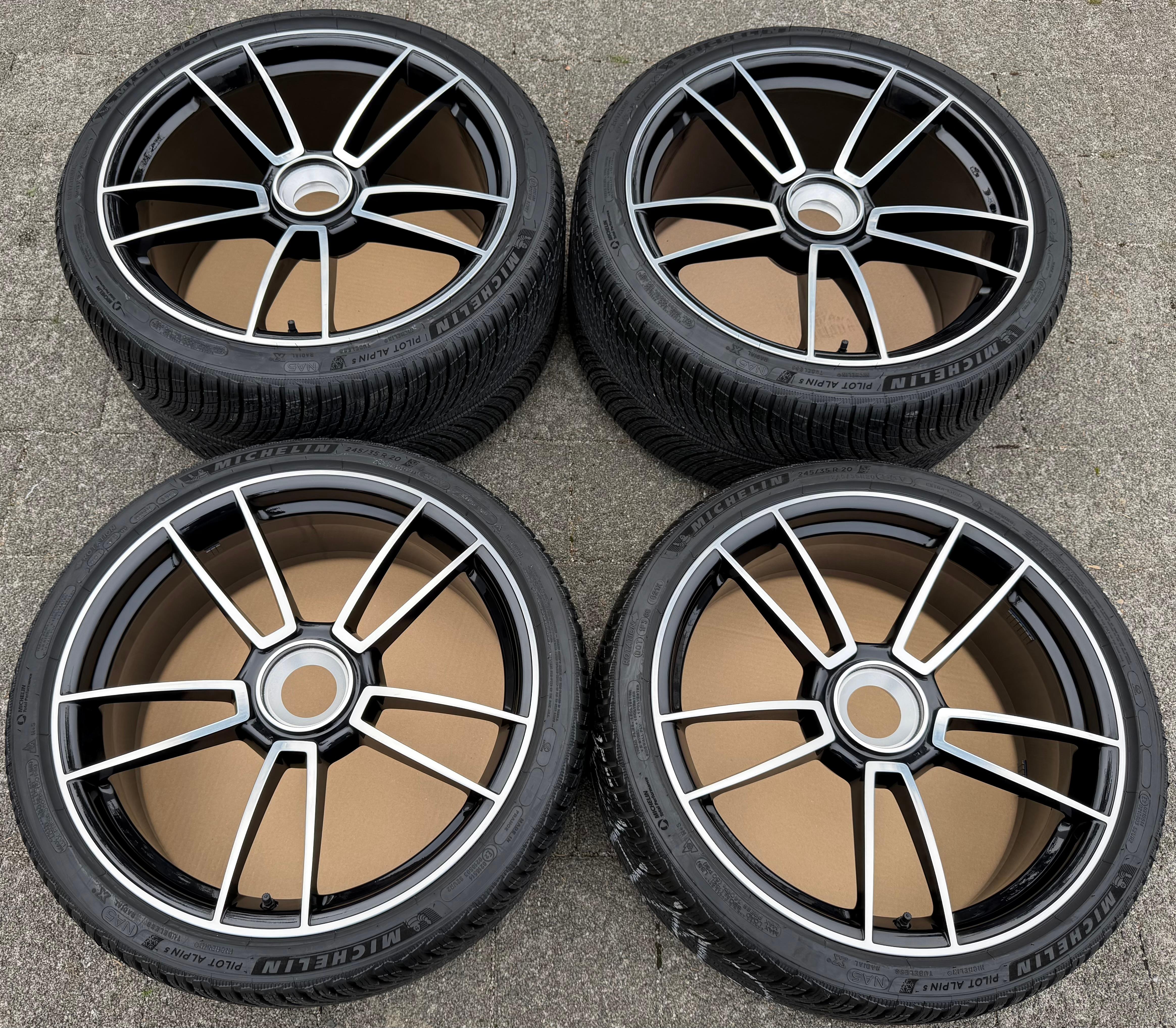 4 originele 20" 21" lichtmetalen winterwielen Porsche 911 992 Turbo S 992601025AB 992601025AC centrale wielsluiting NIEUW