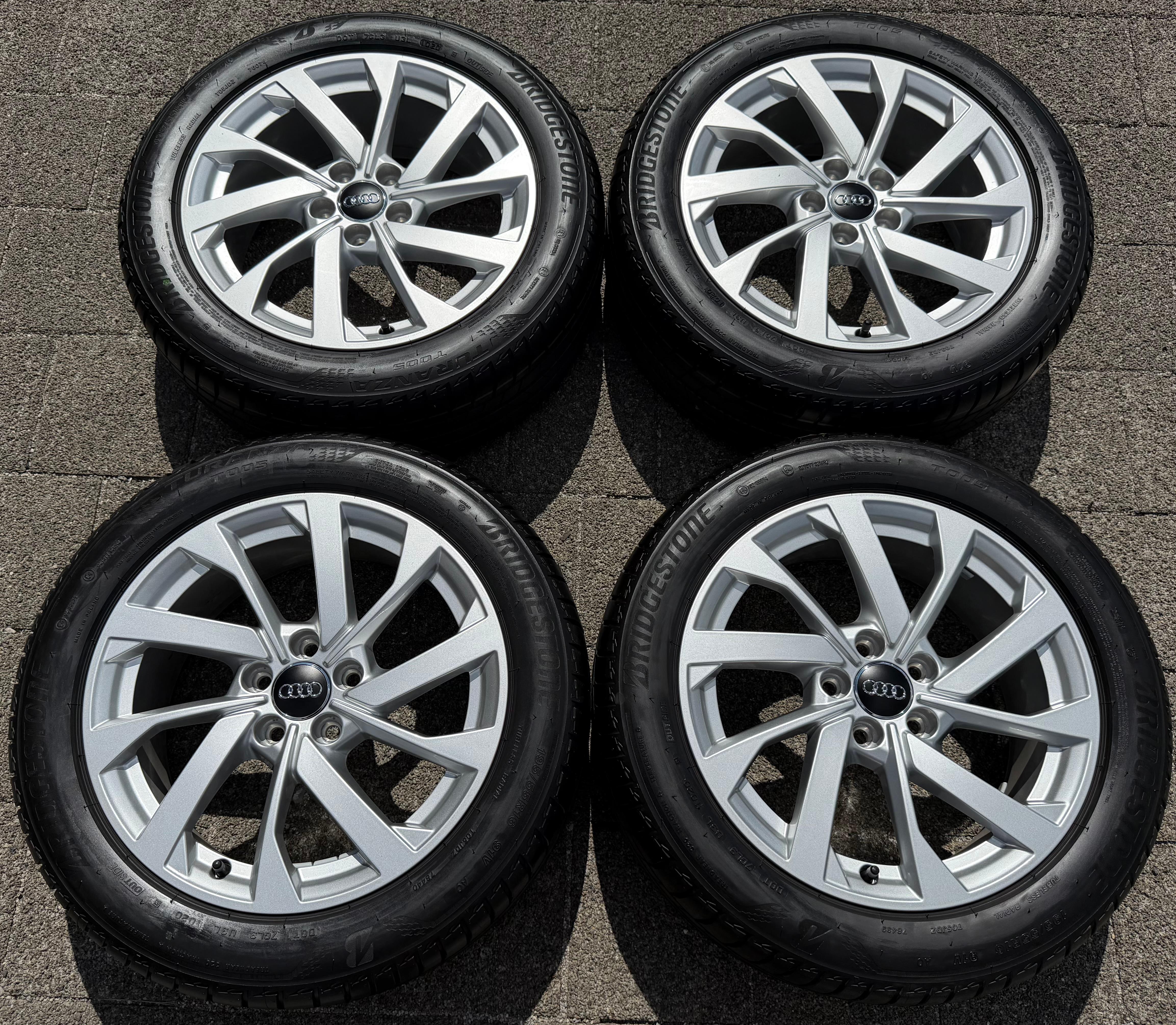 4 ruote estive originali in lega Audi A1 GB 82A601025B 195/55R16 91V Bridgestone