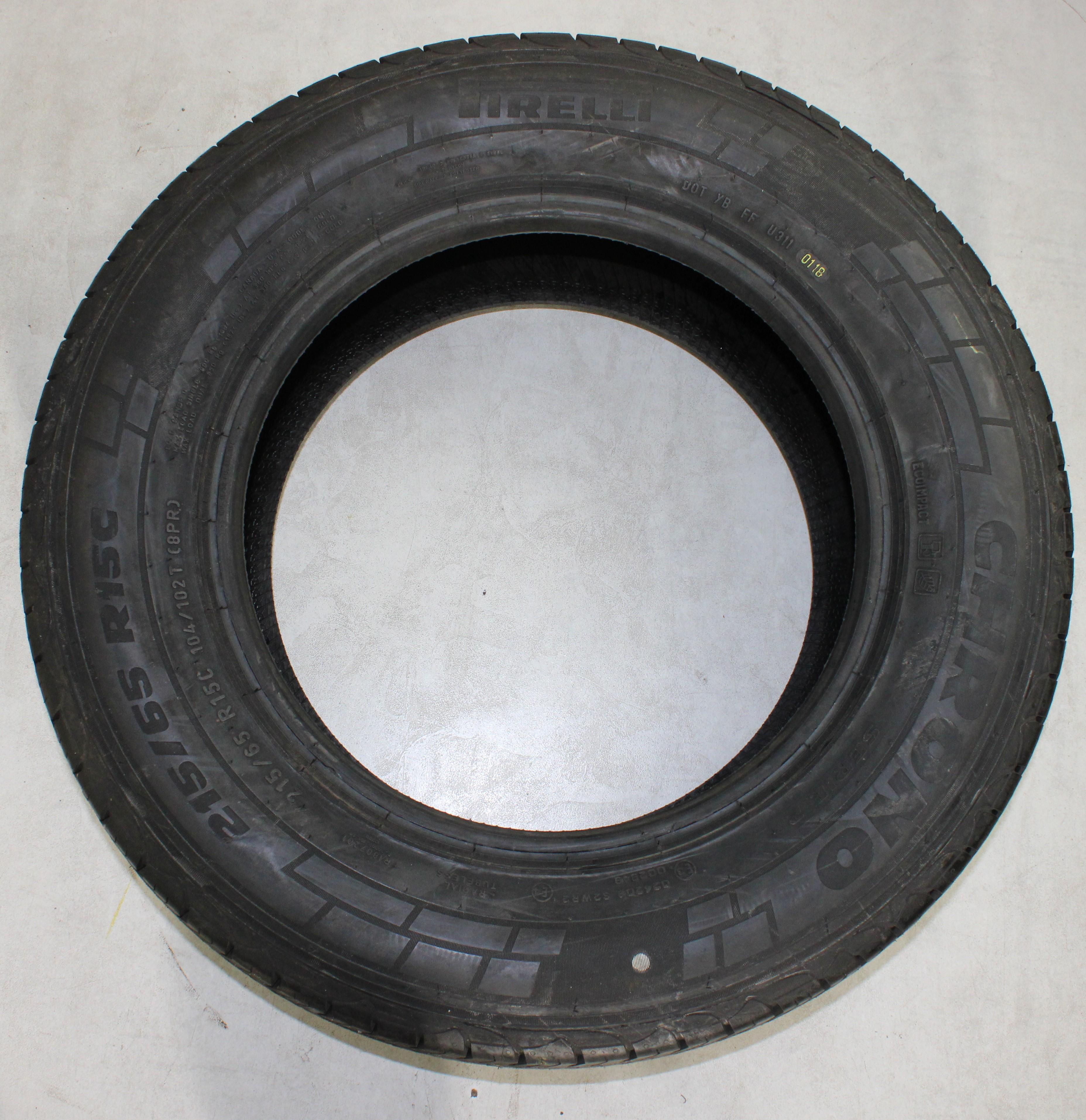 1 pneumatico estivo Pirelli Chrono 215/65R15C 104/102T, NUOVO, 2018