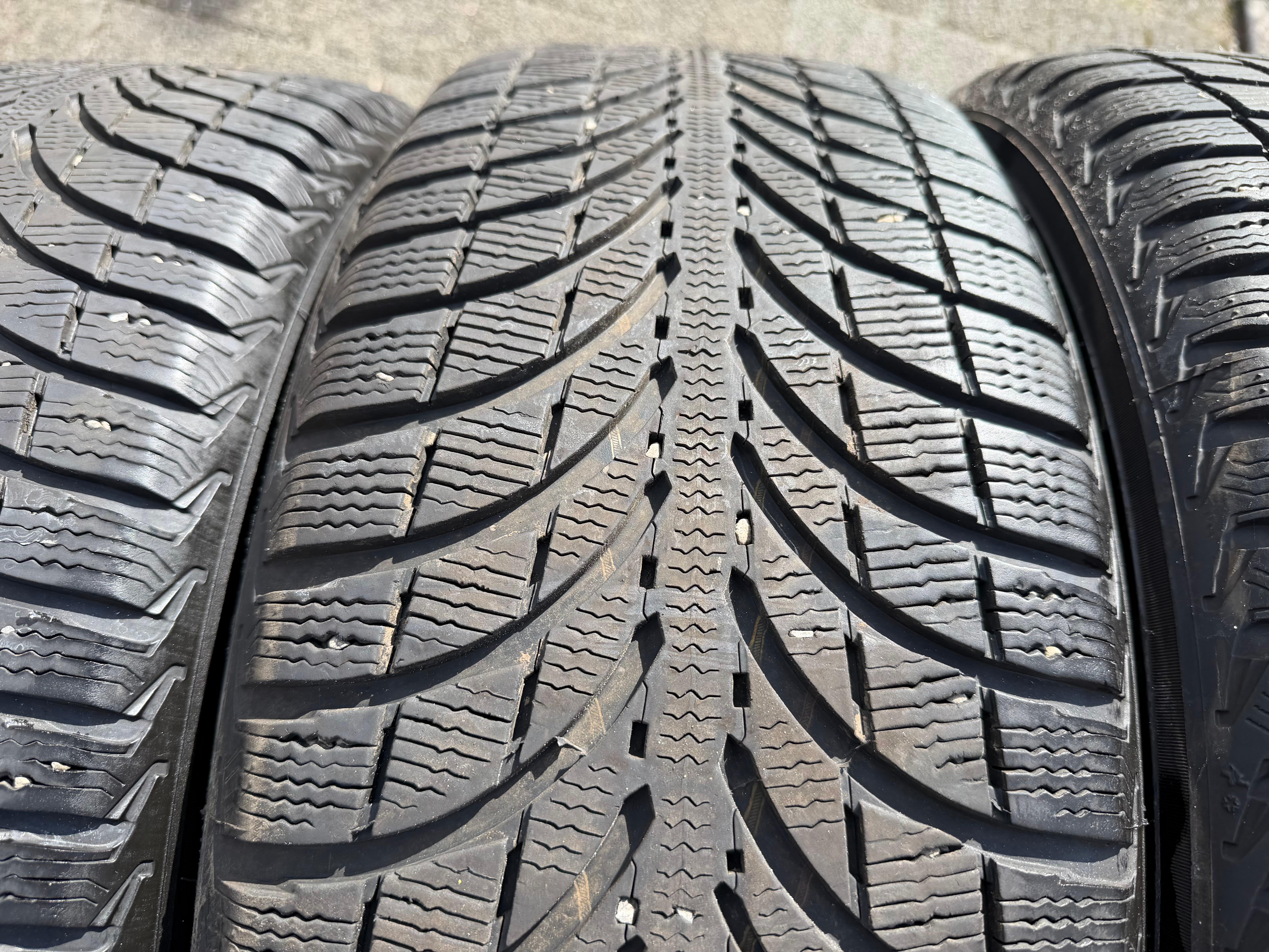 4 ruote in lega originali da 19" invernali Audi Q5 SQ5 FY 80A601025K 235/55R19 101H Michelin 2022