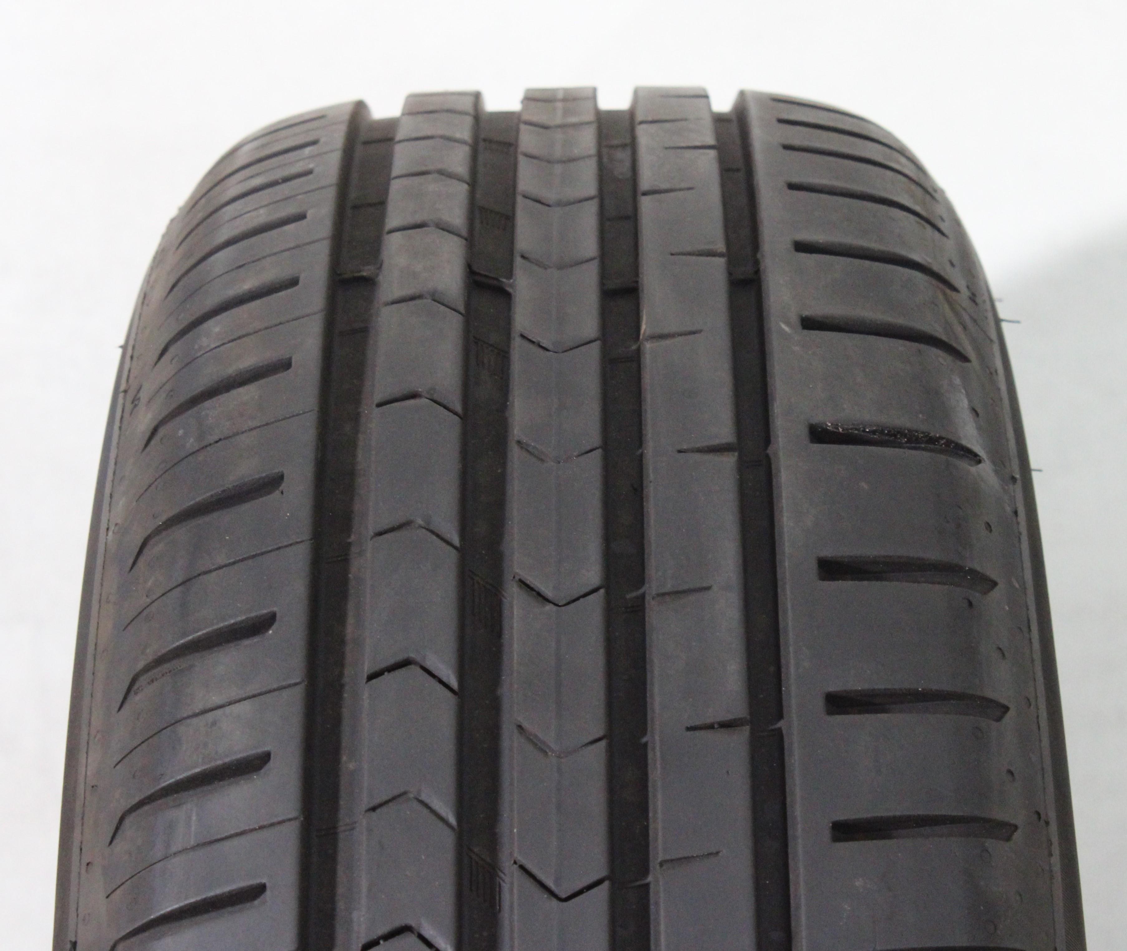 1 neumático de verano Vredestein Ultrac * 205/65R17 100Y, 5,5-6 mm, 2025