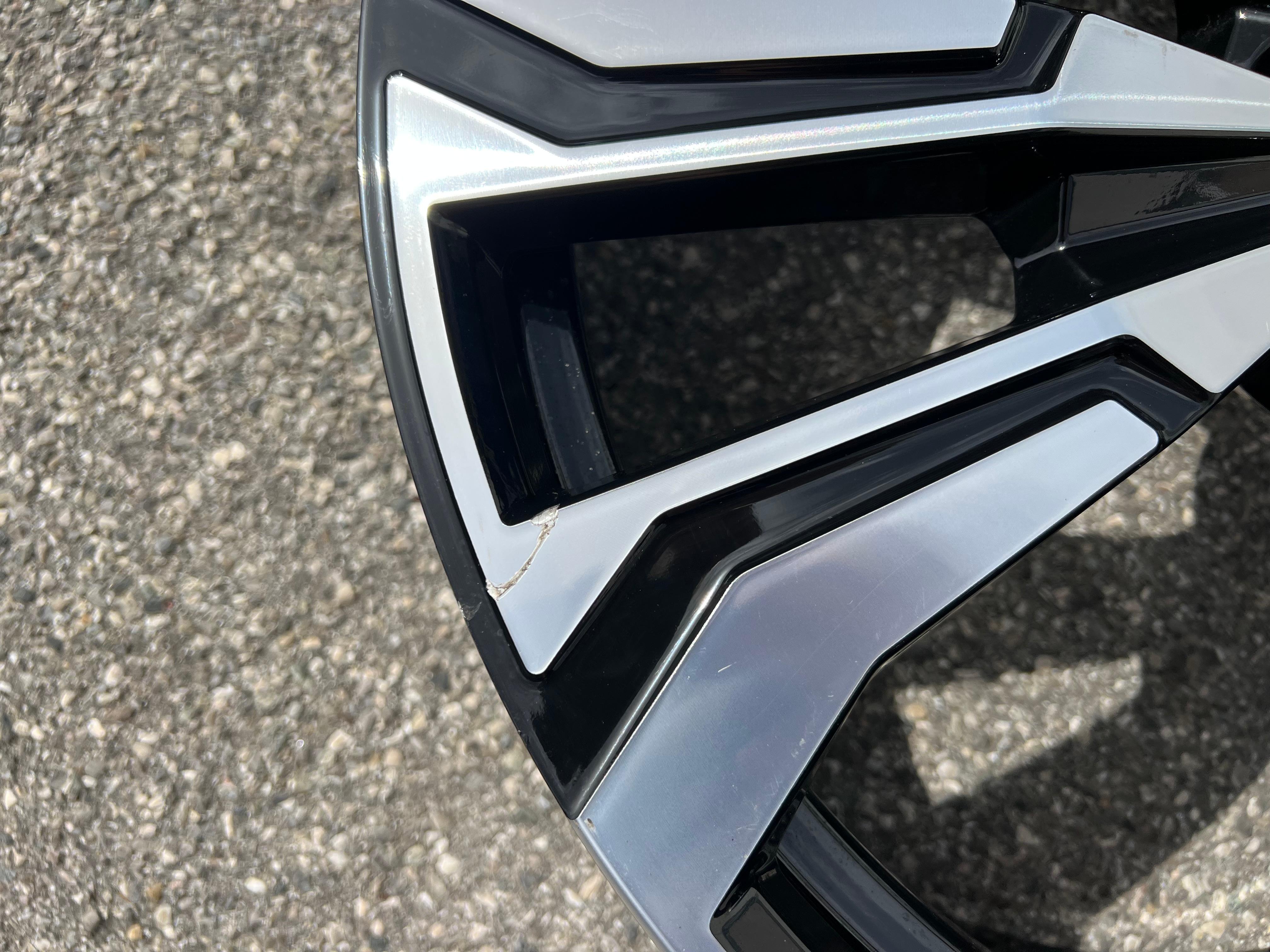 4 RUEDAS ORIGINALES 23" ALUMINIO BMW X7 G07 STYLING 914i INDIVIDUAL 7916264 7916269 FREEHOUSE