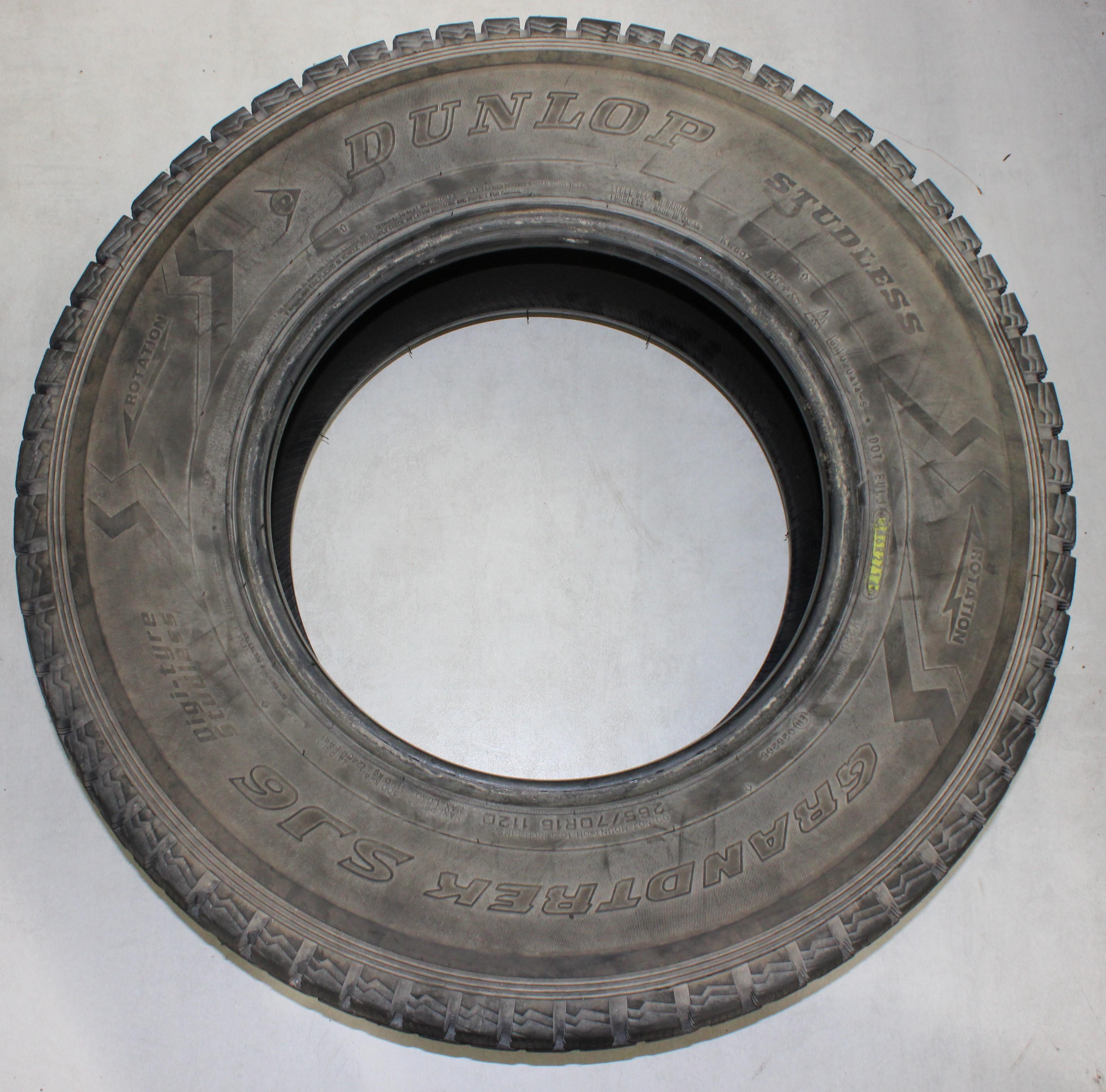 4 x 265/70R16 112Q neumáticos de invierno Dunlop GrandTrek SJ6 9-9,5mm 2x2014/2x2015