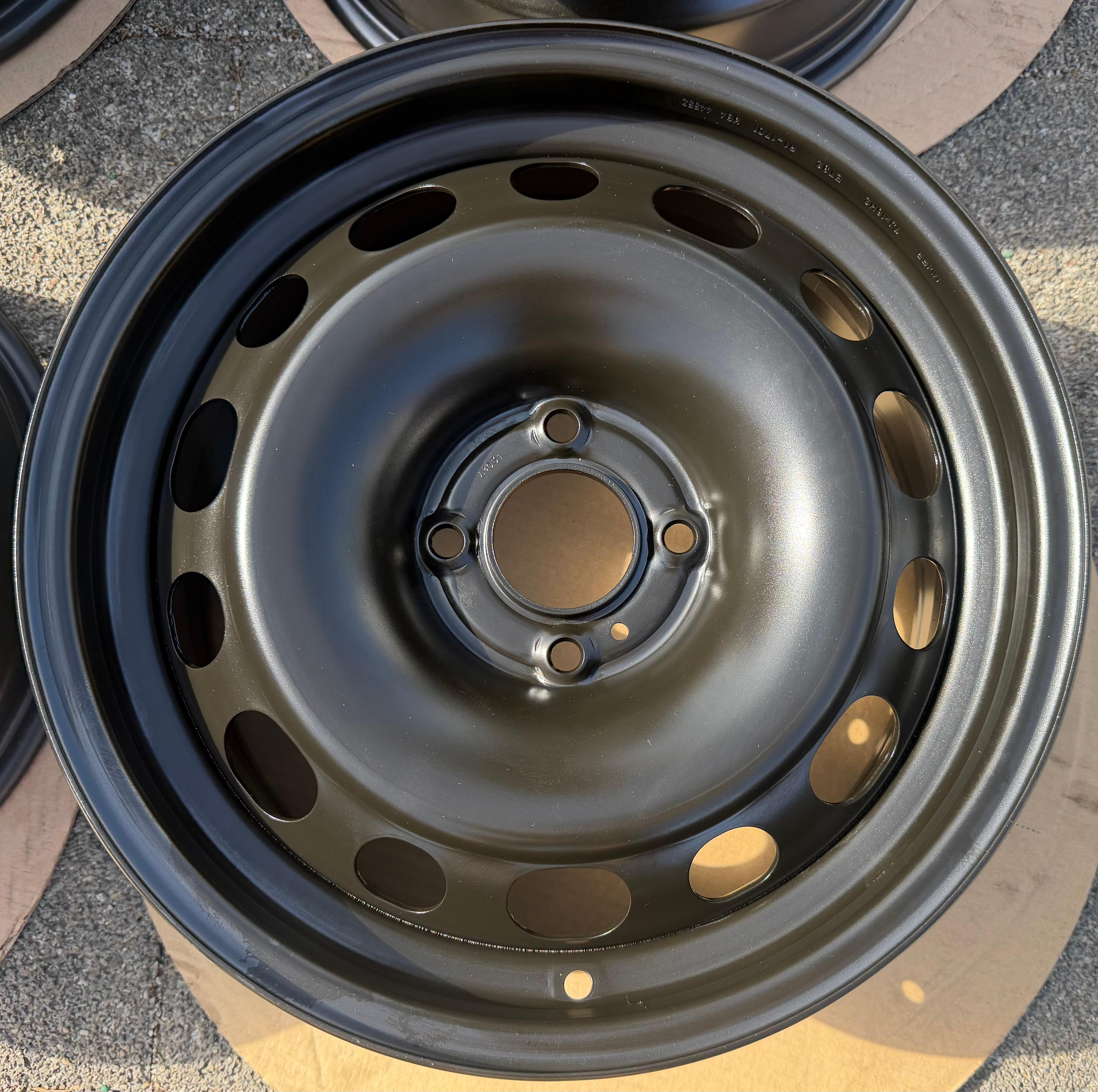 4 cerchi in acciaio da 16" per Peugeot 3008 e 308, 7x16 ET32 4x108, 5401.R0, NUOVI