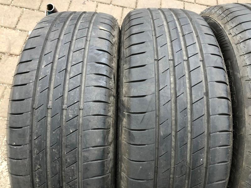 4 x 205/60R16 92V Sommerreifen Goodyear Efficient Grip Performance Runflat 2x 6,5mm und 2x 5,5mm 2015