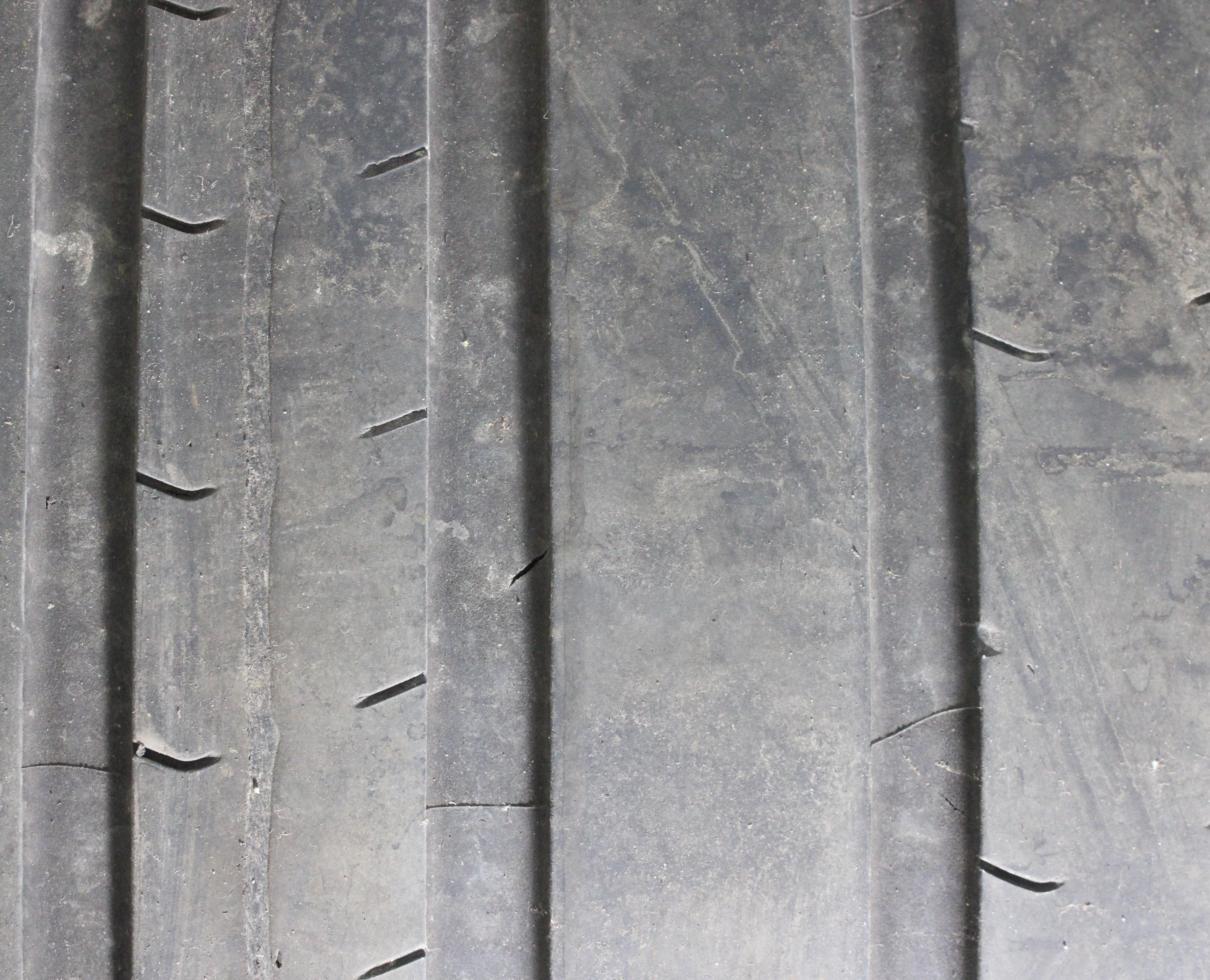 2 x 315/30R22 107Y Sommerreifen Pirelli Pzero PZ4 1* 3,5-4mm 2022