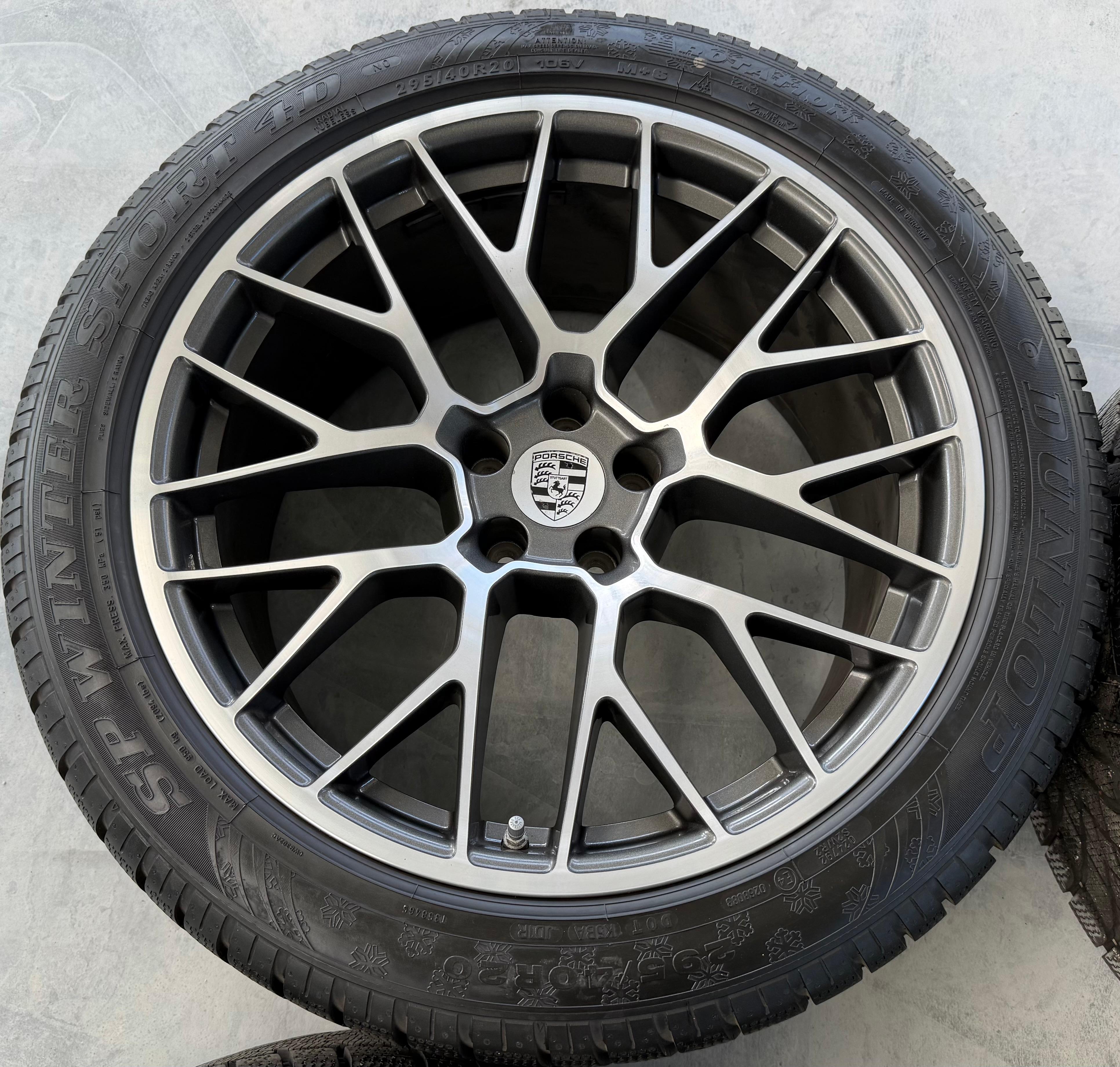 4 Original 20" Alu Winterräder Porsche Macan I & II RS Spyder Felgen Dunlop