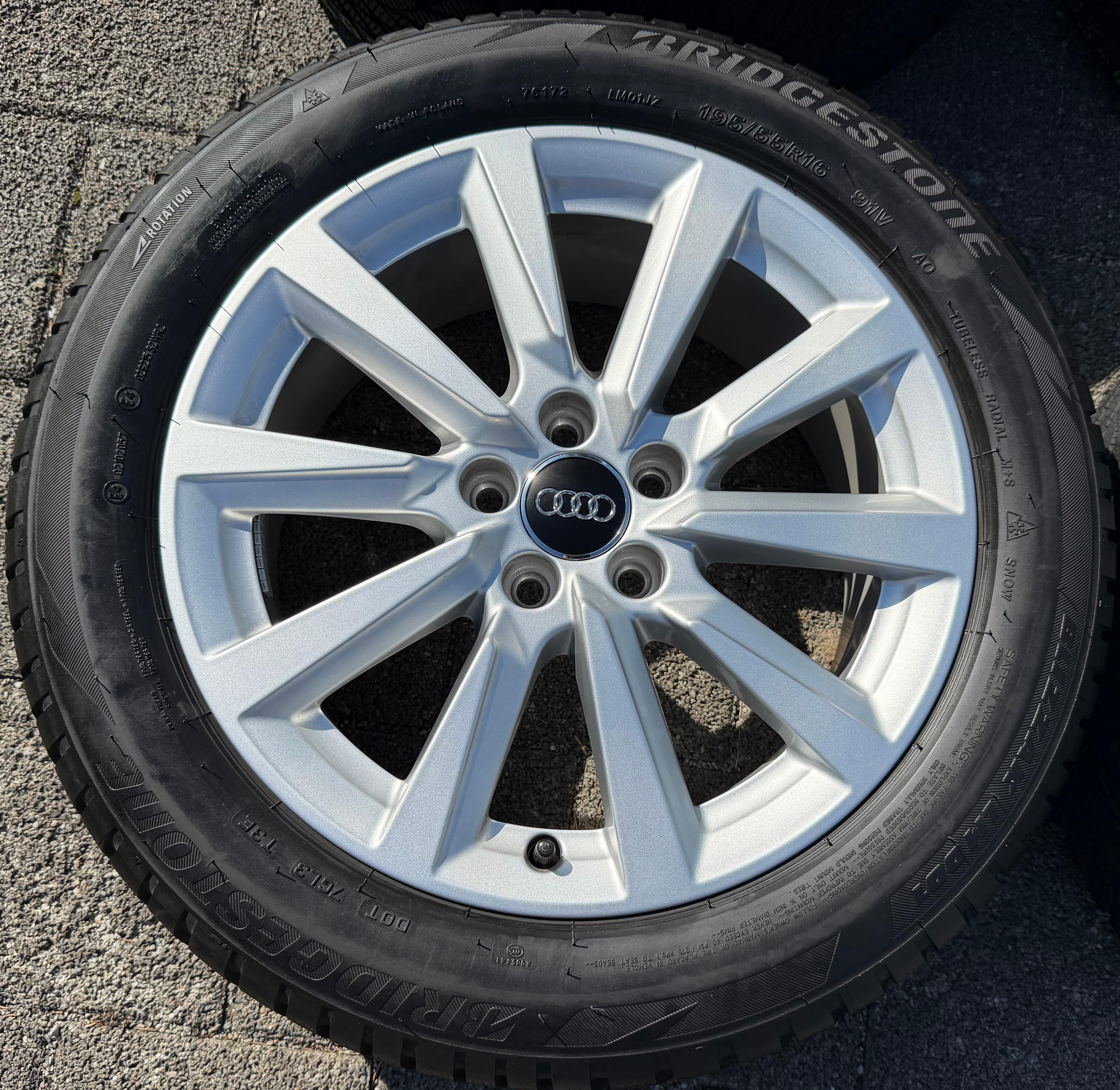 4 Original Alu Winterräder Audi A1 GB 82A601025C 195/55R16 91V Bridgestone