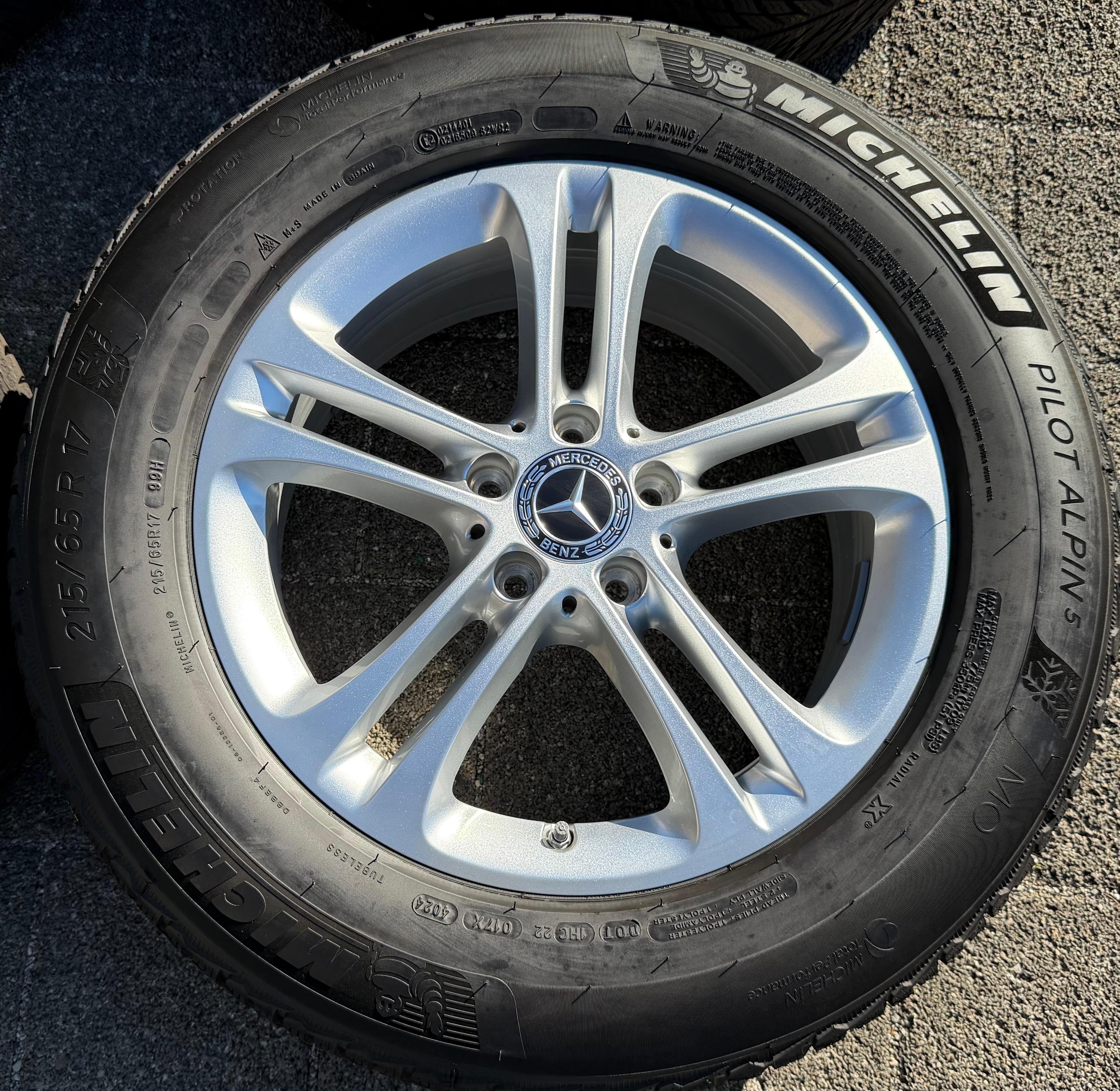 4 Original 17" Alu Winterräder Mercedes GLA H247 GLB X247 215/65R17 99H RDKS 2024