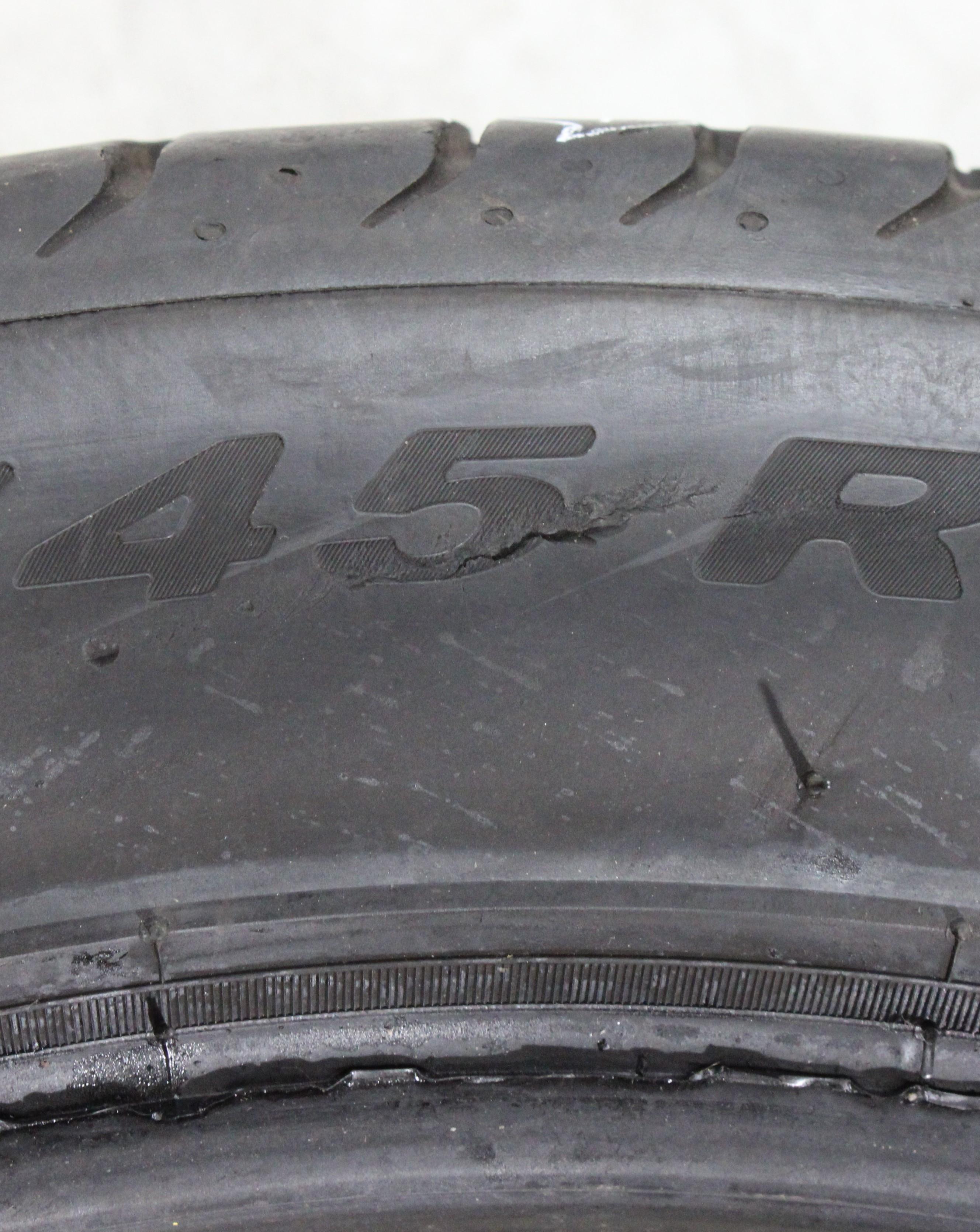 1 x 265/45R20 104Y zomerband Pirelli Pzero N0 5-5,5mm 2021