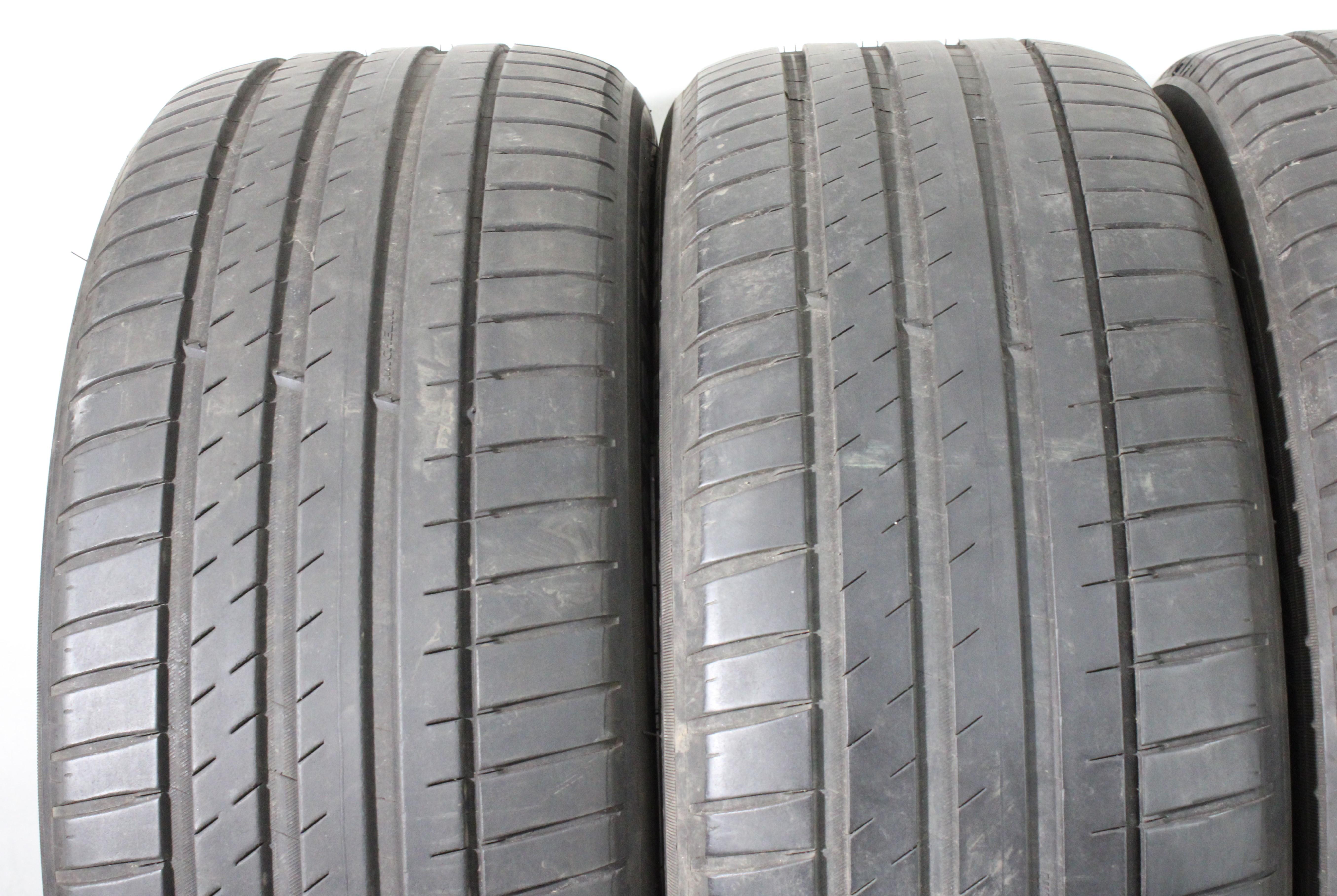 4 x 245/50R19 105W Sommerreifen Michelin Pilot Sport 4 SUV 2x4-4,5mm/2x4,5-5mm 2023 *