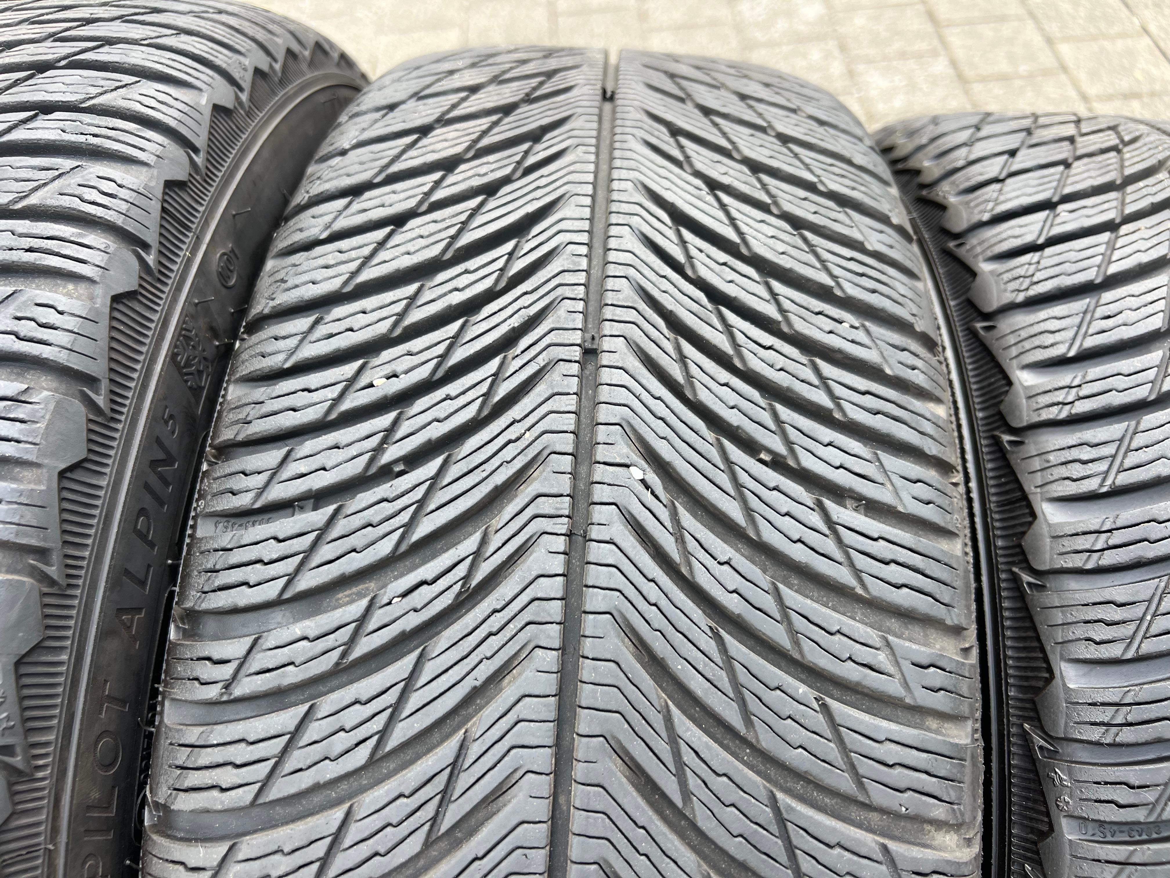 4 CERCHI INVERNALI ORIGINALI IN ALLUMINIO DA 18" MERCEDES CLASSE A F2A 177 CLASSE B F2B W247 CLA W118 A1774010600