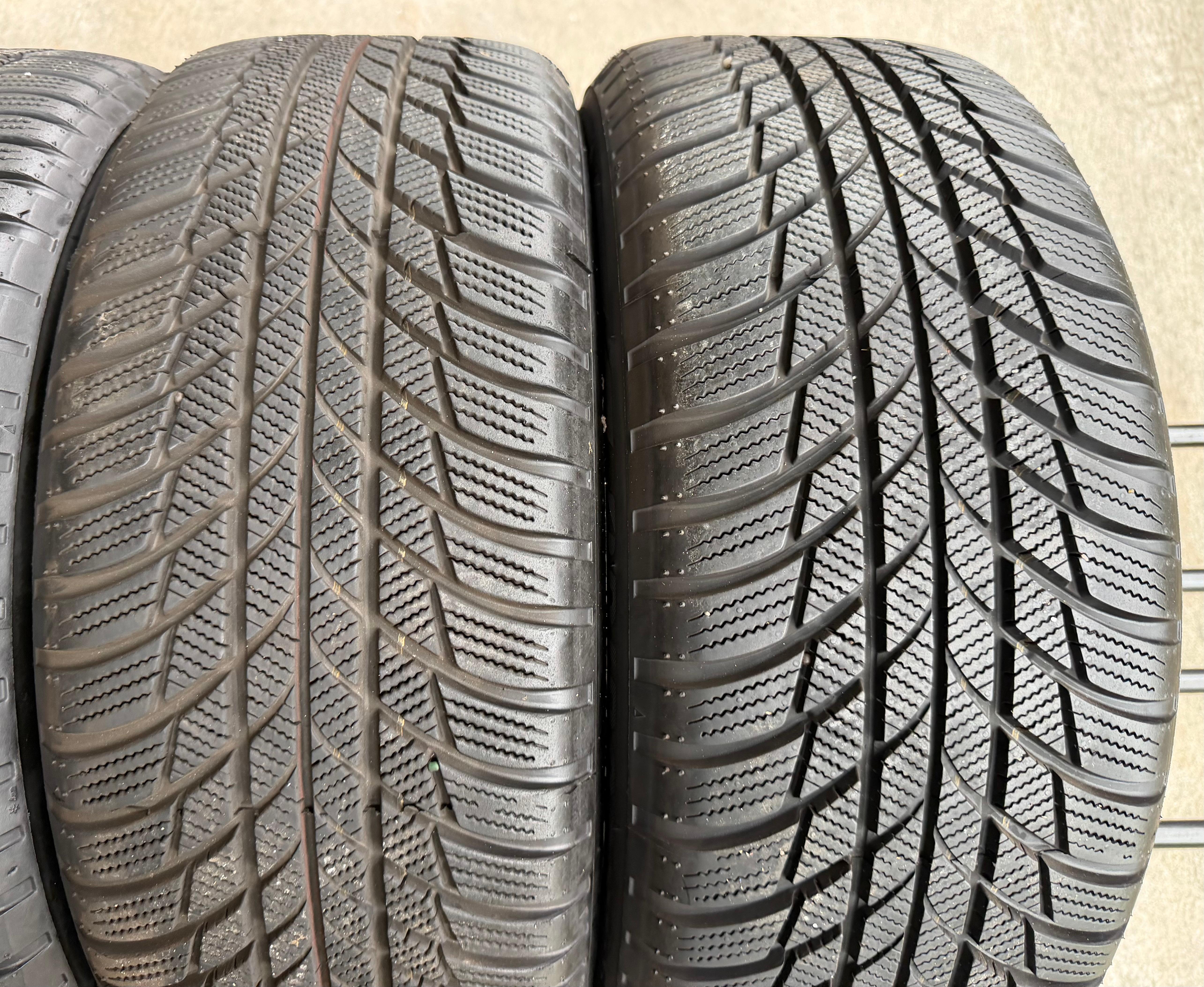 4 Original 17" Alu Winterräder Audi Q2 215/55R17 94V Bridgestone