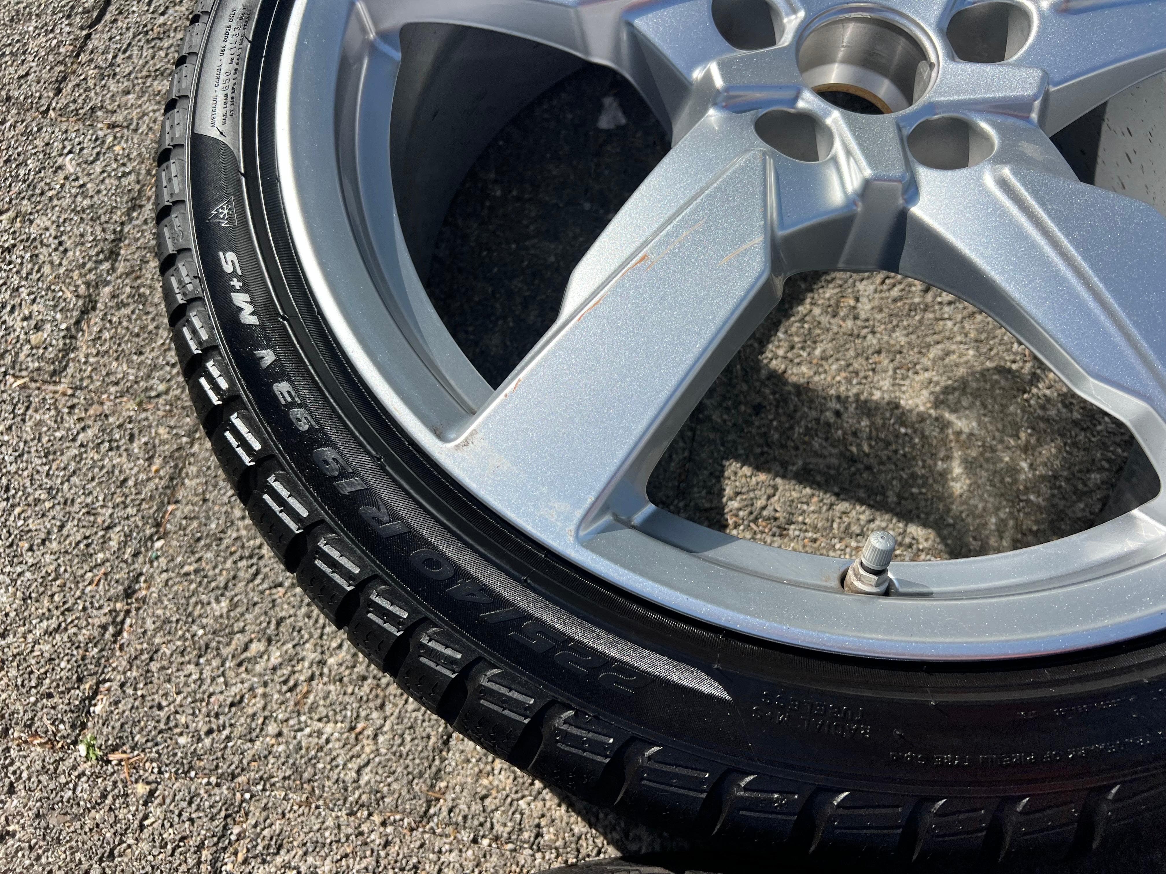 4 ruedas de invierno originales de aleación de 19" para AUDI TT TTS 8S 8S0601025AG 225/40R19 93V 2022, envío gratuito