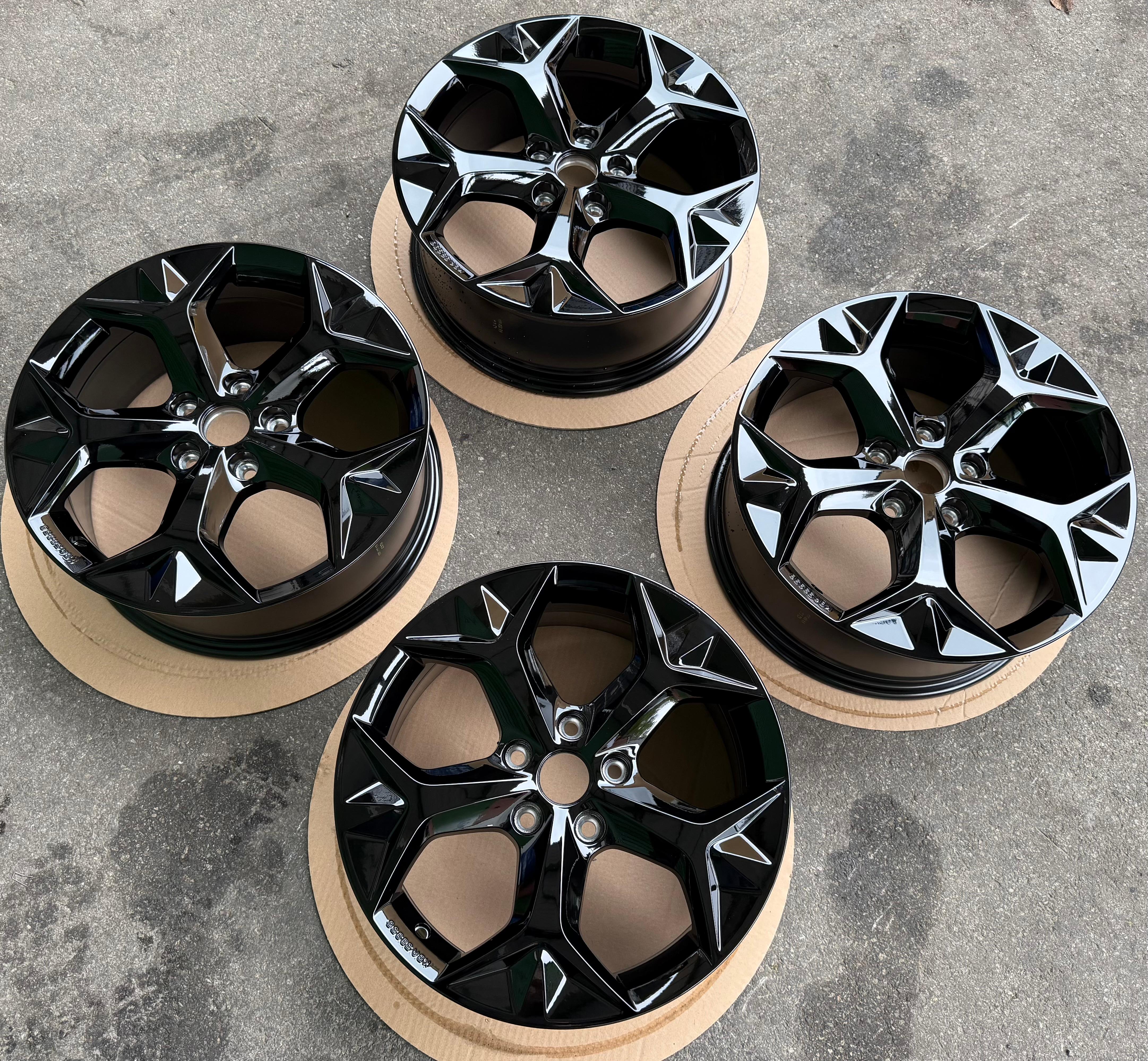 4 cerchi in lega originali da 17" per SEAT Ateca 5FP 575071497H 7x17 ET45 Nevada, nuovi, spedizione gratuita