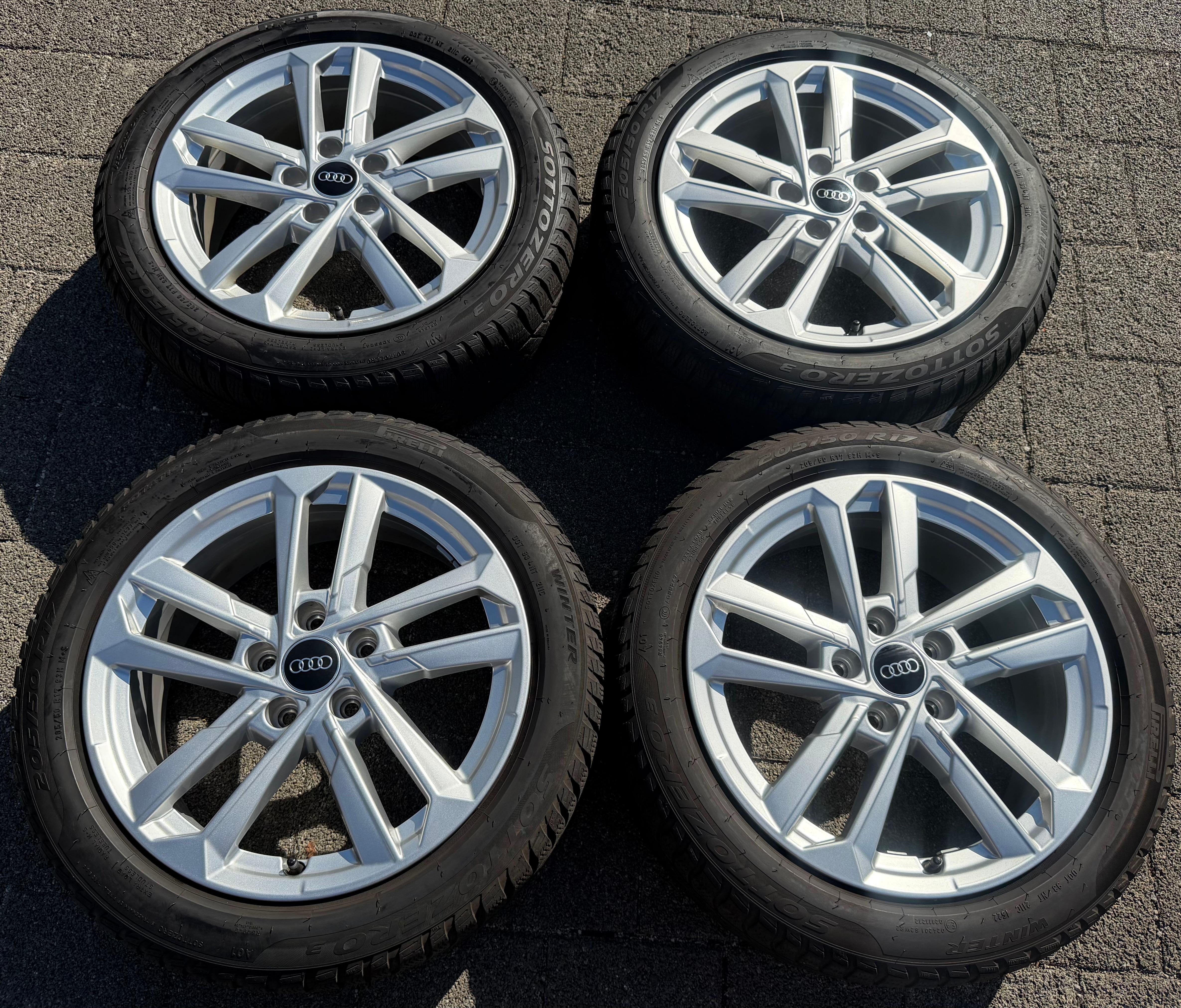 4 Original 17" Alu Winterräder Audi A3 S3 8Y 8Y0601025L 205/50R17 93H Pirelli