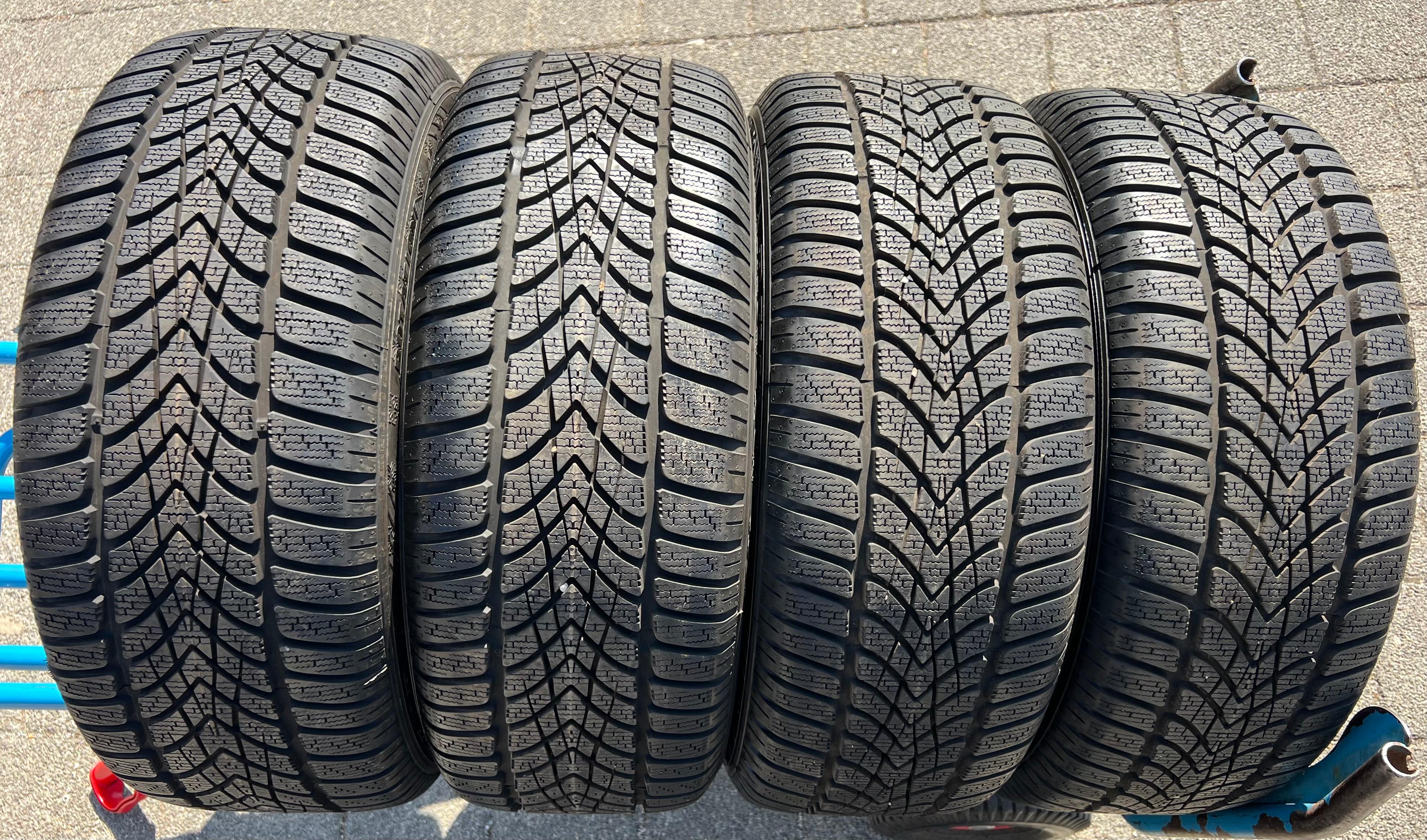 4 ALU 17" WINTERRÄDER AUDI A4 8K B8 A5 8T 225/50R17 98H DUNLOP WINTERREIFEN