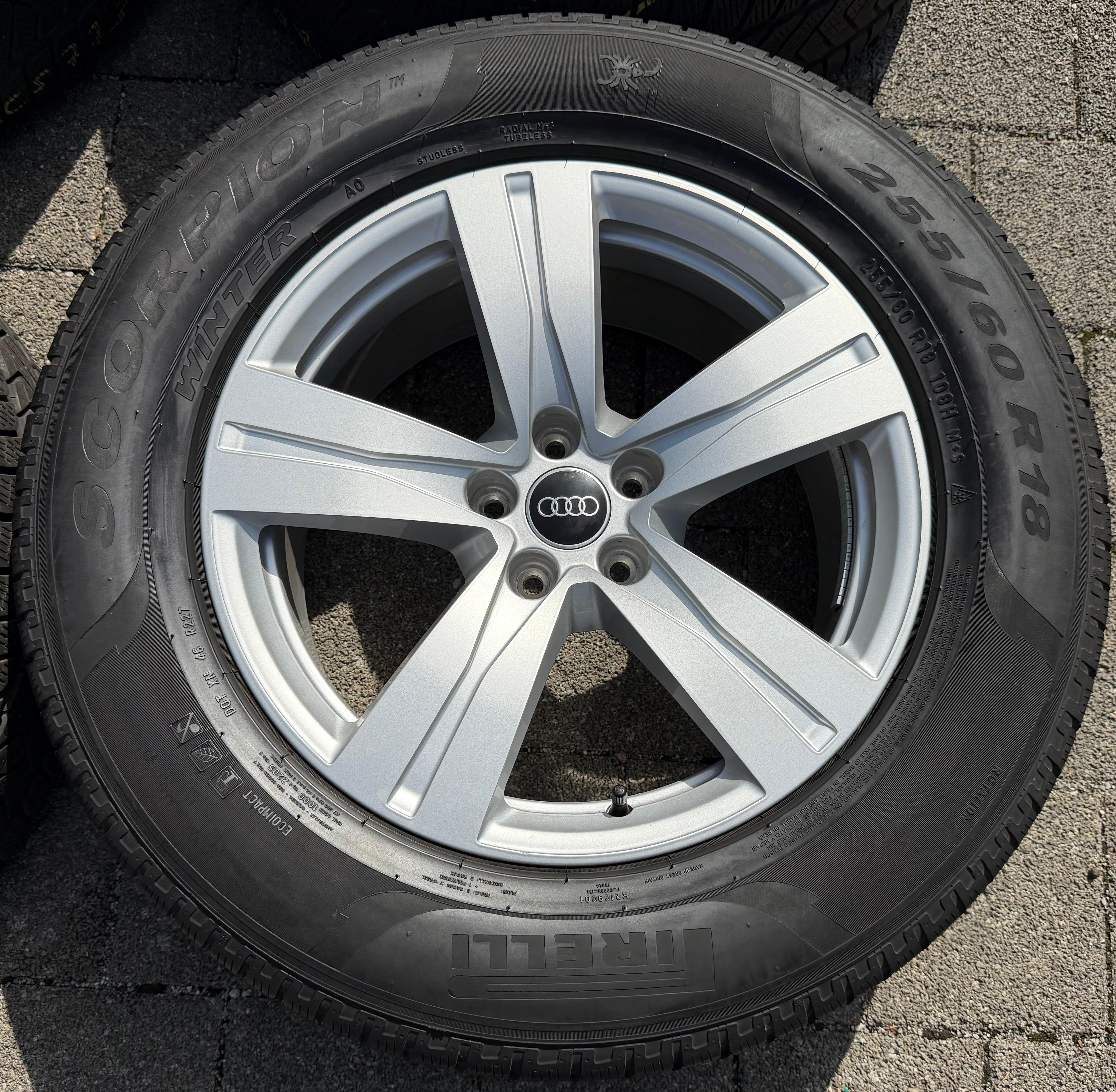 4 Original 18" Alu Winterräder Audi Q7 4M 255/60R18 108H 4M0601025A PIRELLI