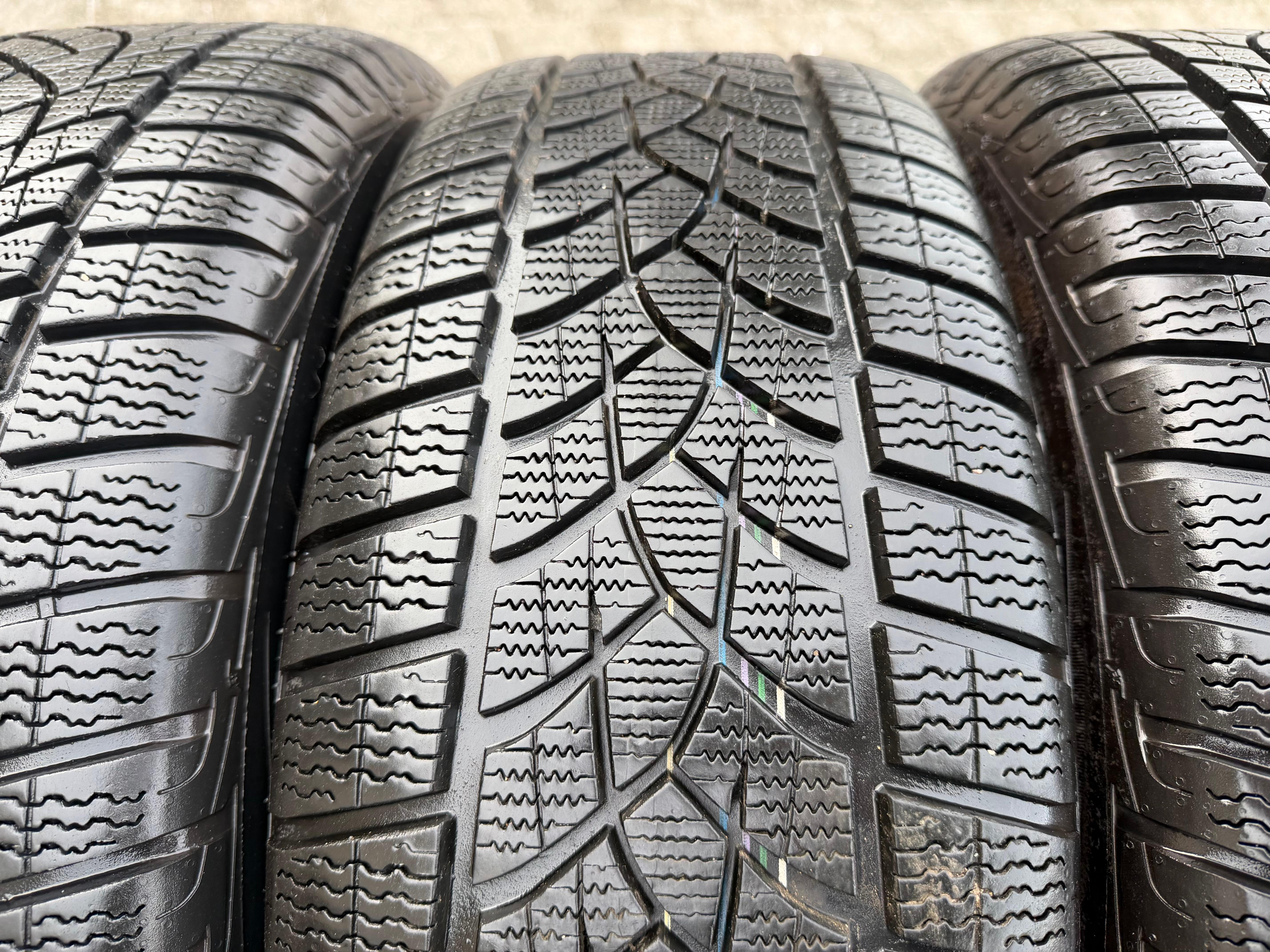 4 ruedas de invierno de aleación originales de 18" para Audi Q3 F3 83A 83A601025J 235/55R18 104H Goodyear