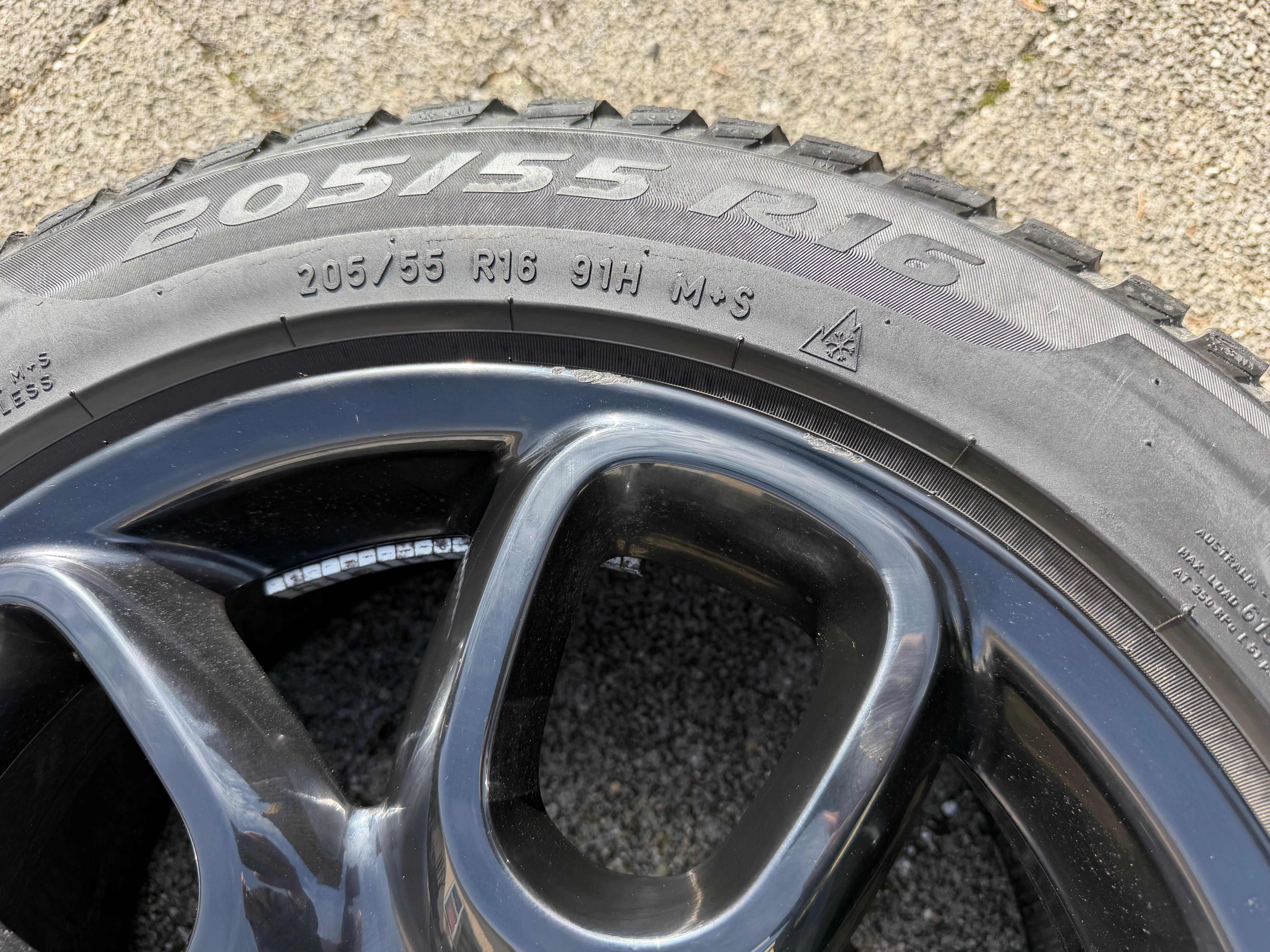 4 Original Alu Winterräder Mini Clubman F54 205/55R16 91H 6891824 Pirelli