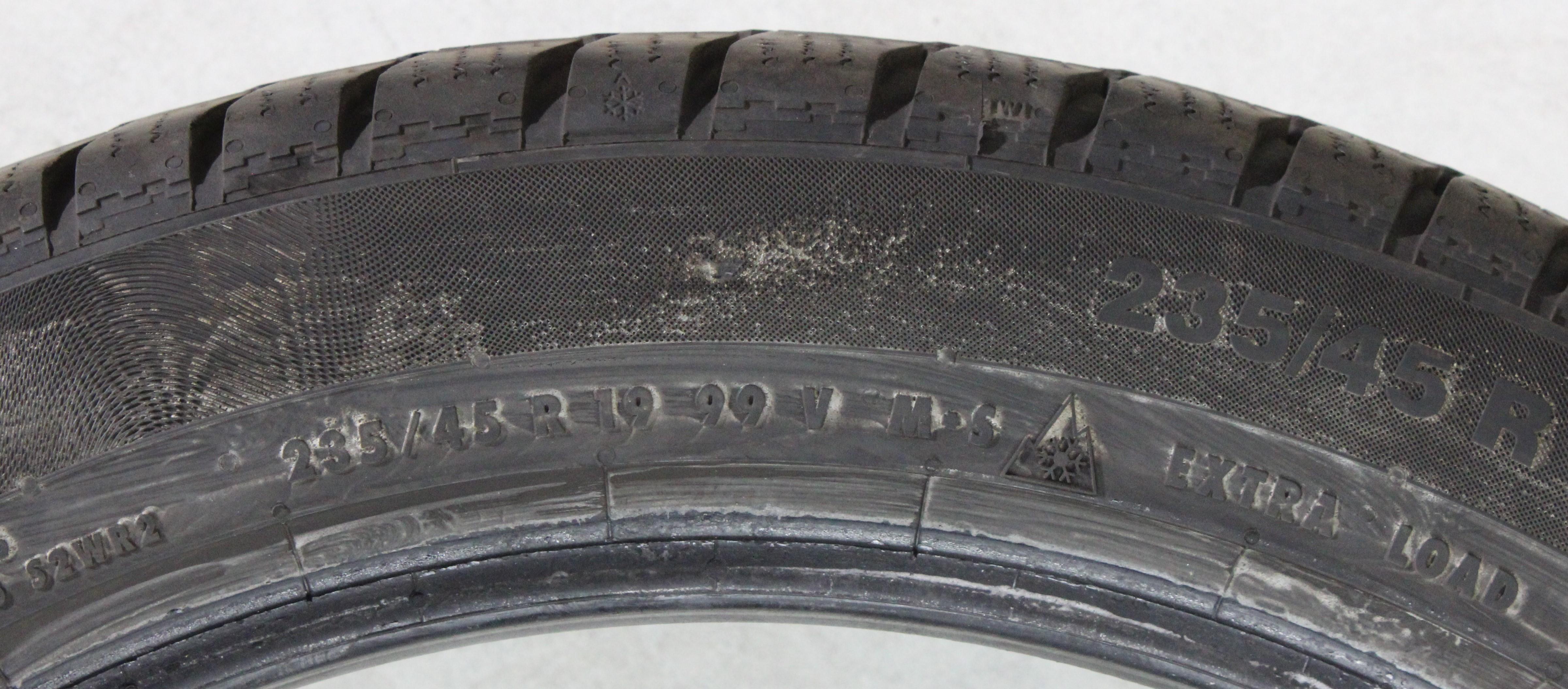 2 x 235/45R19 99V Winterreifen Continental Winter Contact TS830P AO 5,5-6mm 2023 XL