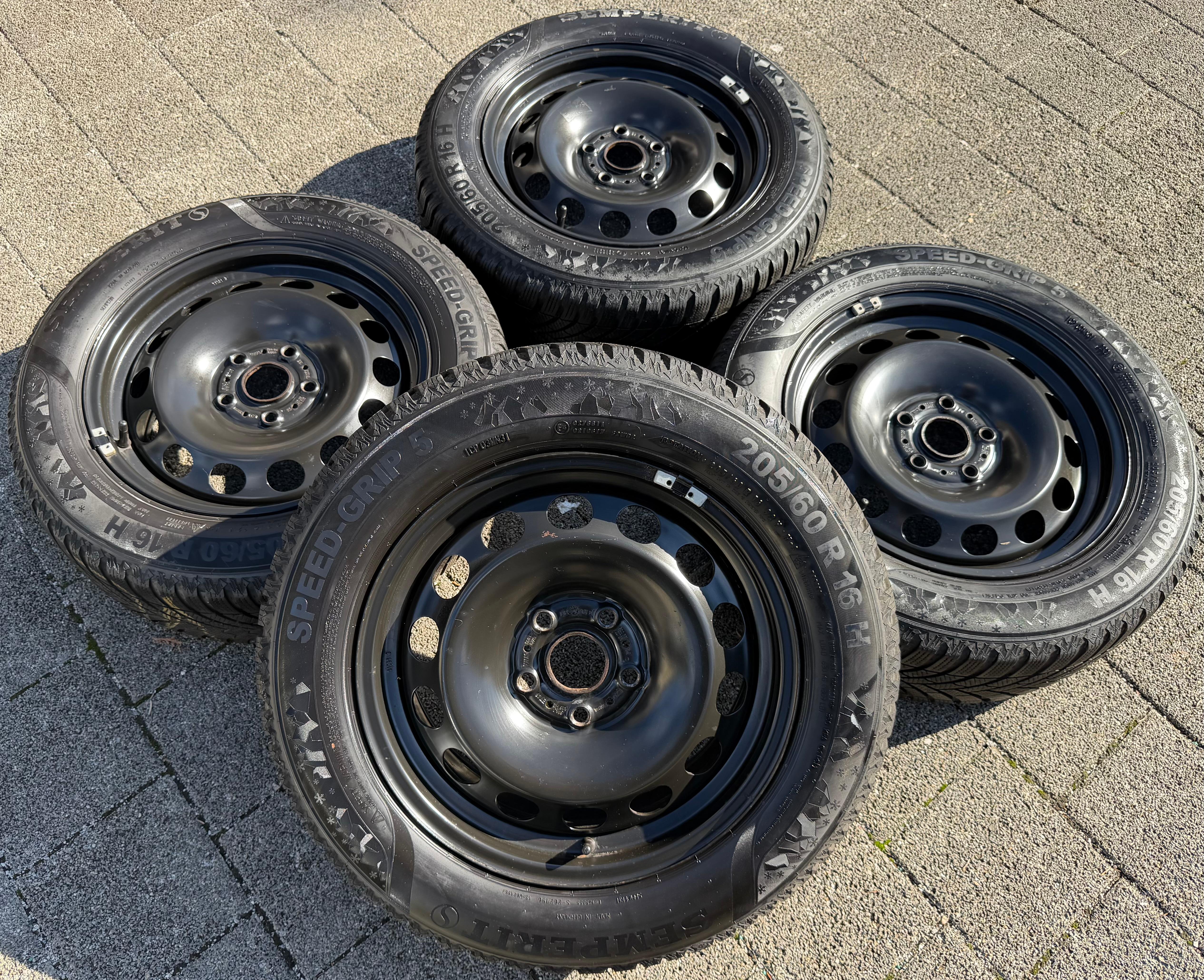 4 Winterräder Skoda Octavia IV 4 NX 205/60R16 96H 5Q0601027BQ Semperit