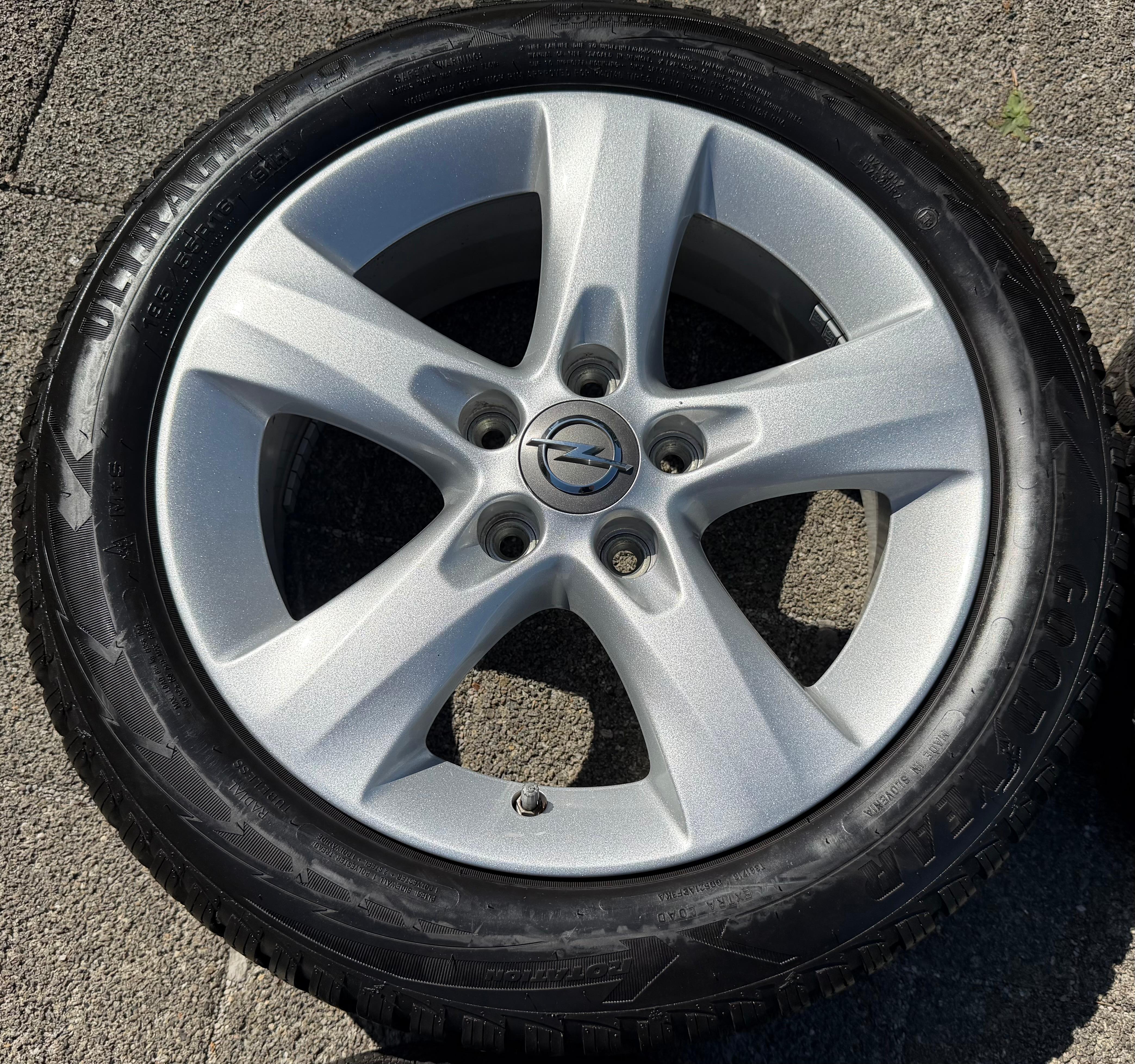 4 Original Alu Winterräder Opel Corsa D Corsa E 195/55R16 91H 13336770 5x110 Goodyear