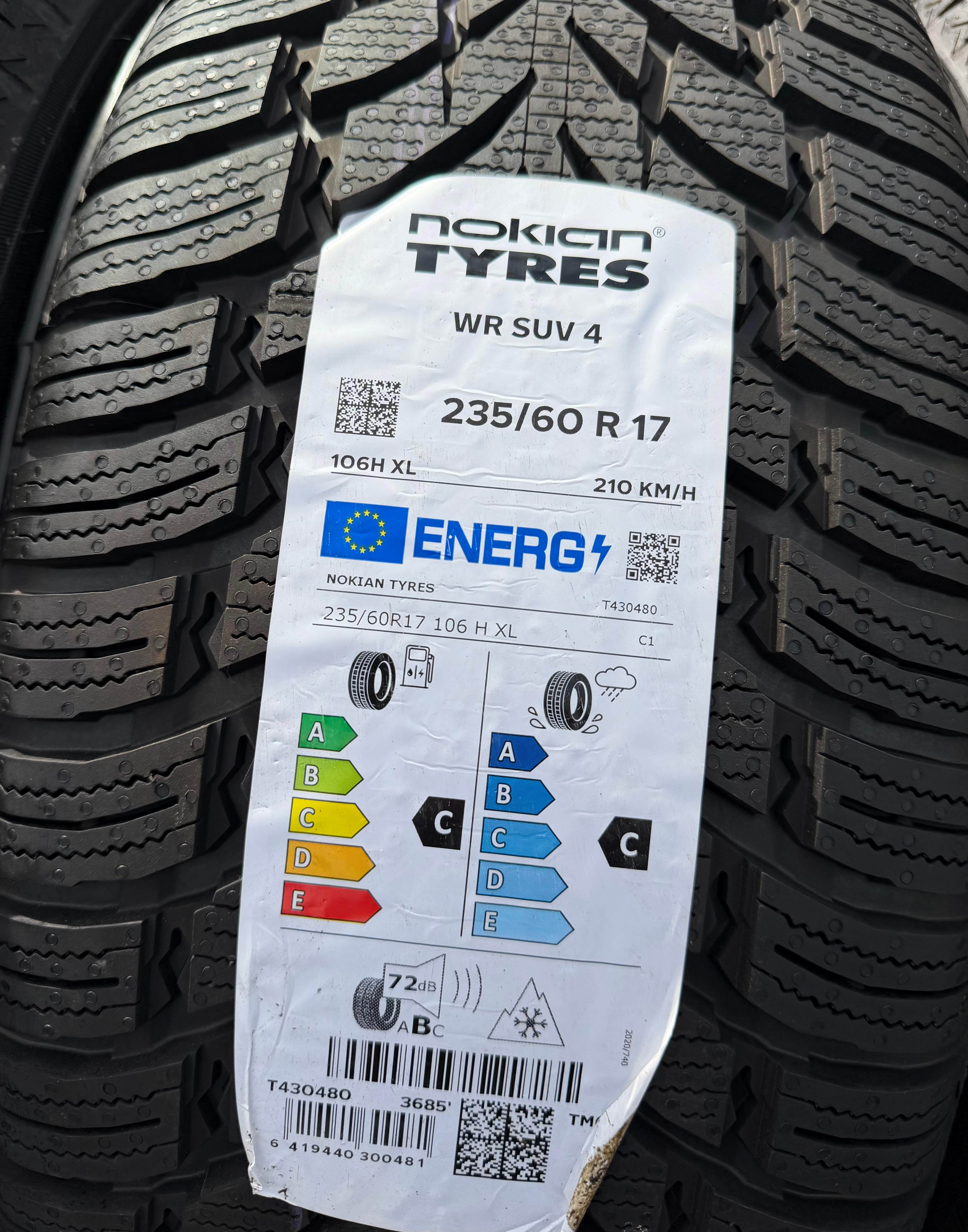 4 ruedas de invierno de aleación originales de 17" para Volvo XC40 235/60R17 106H 31680565 2022 NUEVAS