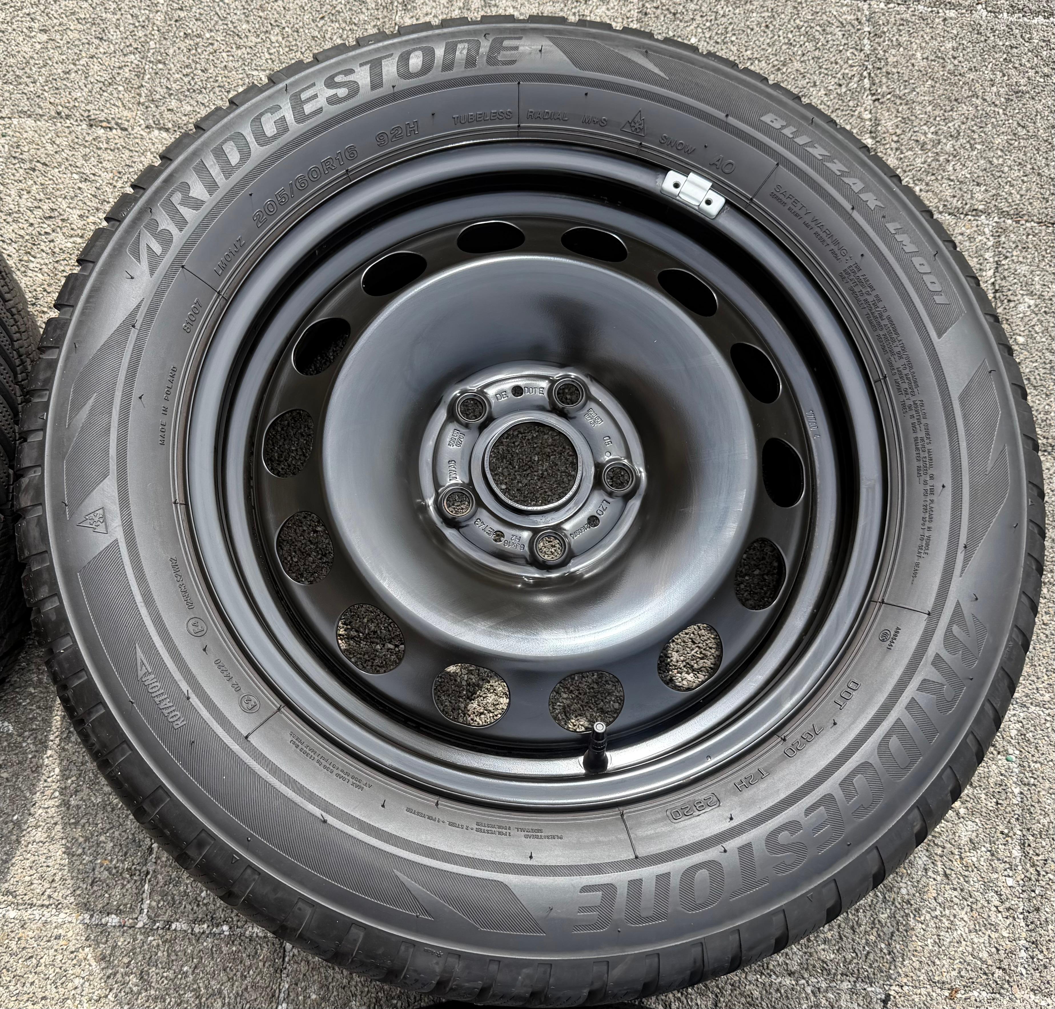 4 Winterräder Audi Q2 GA VW T-Roc 205/60R16 92H Bridgestone 5Q0601027AM