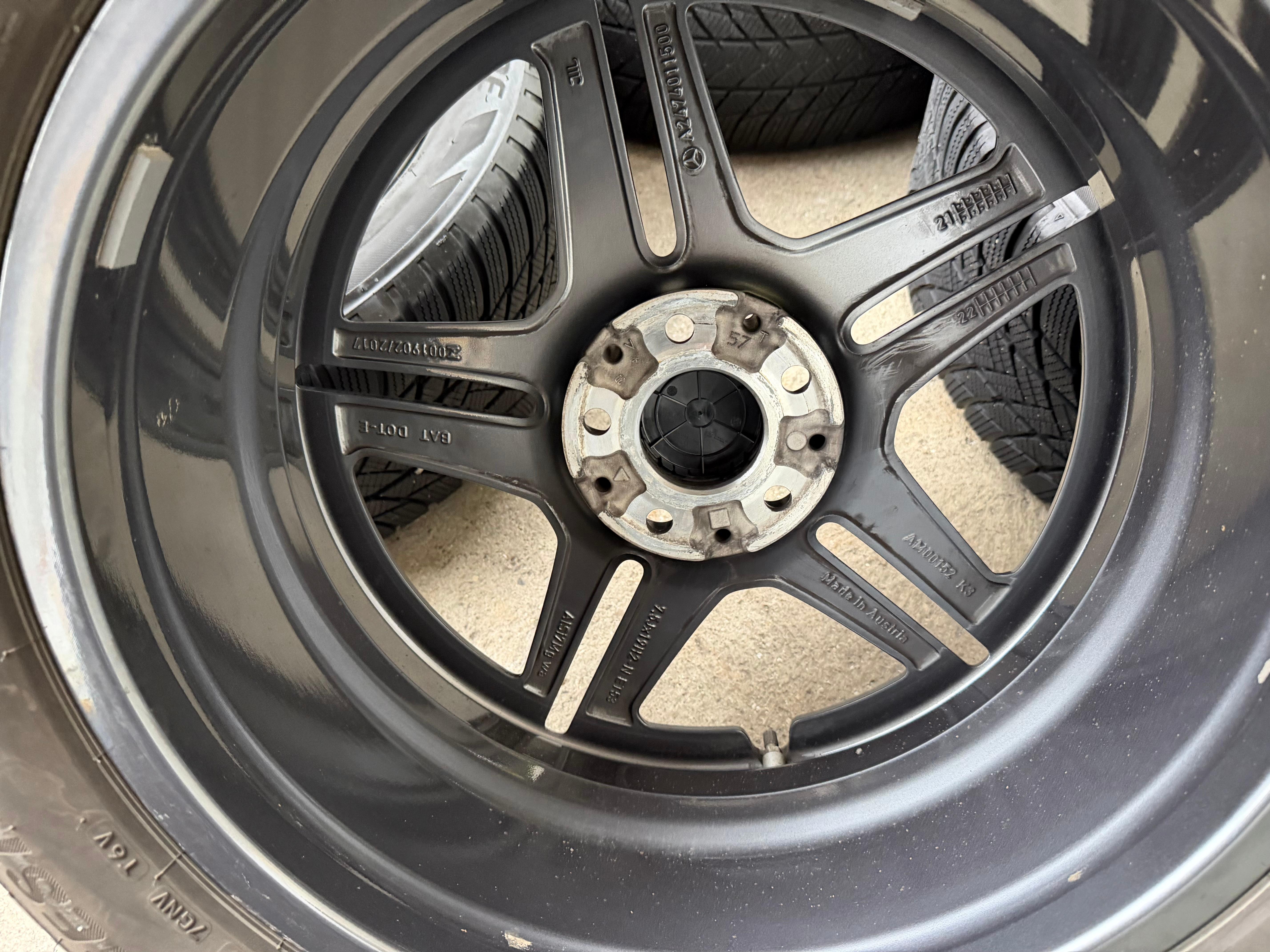 4 Original 19" Alufelgen Mercedes AMG GLA H247 GLB X247 A2474011500 7,5x19 ET53