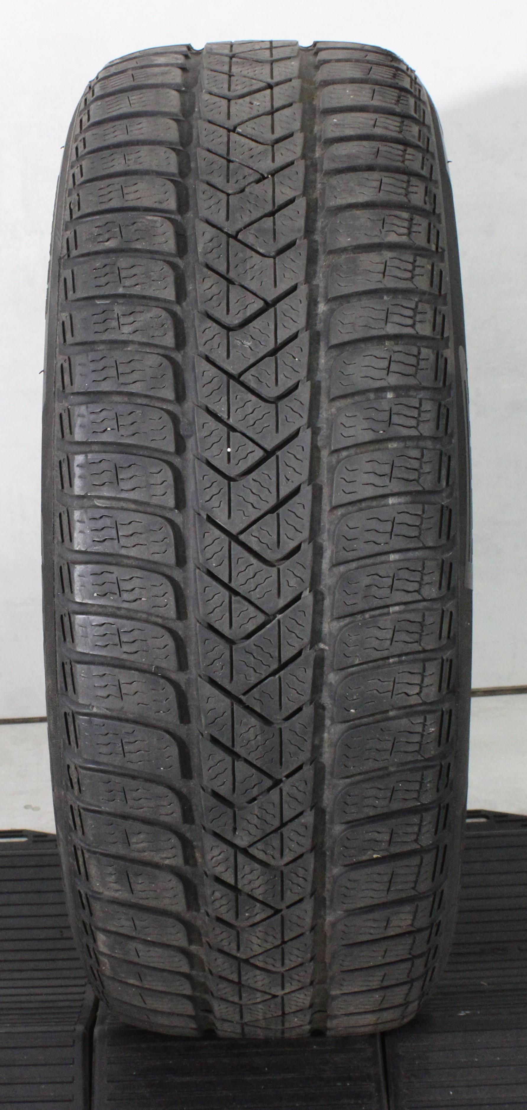 1 x 215/55R17 94H Winterreifen Pirelli Sottozero 3 5mm 2022 Seal