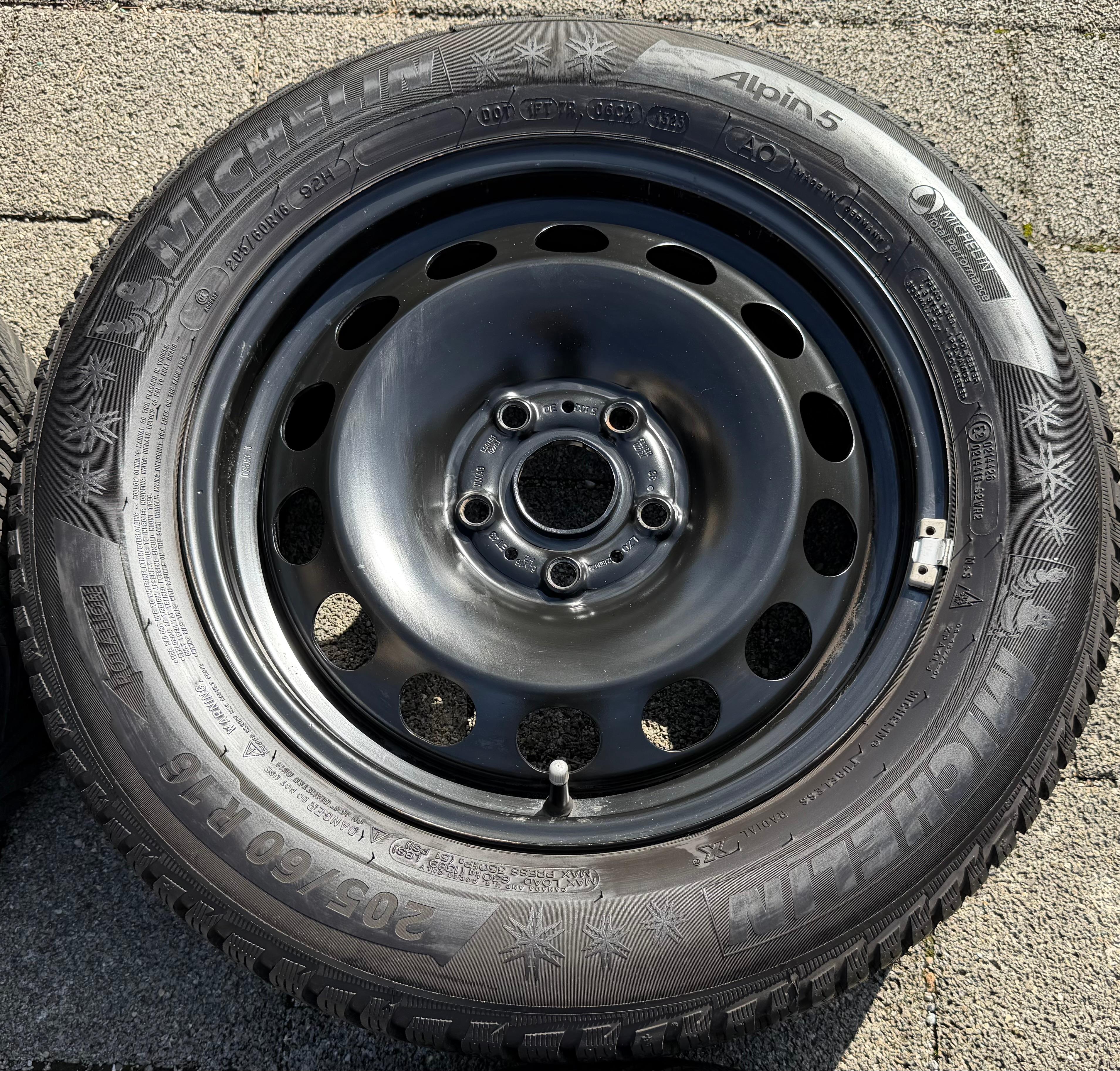 4 Winterräder Audi Q2 GA VW T-ROC A11 205/60R16 92H Michelin Alpin 5 Winterreifen
