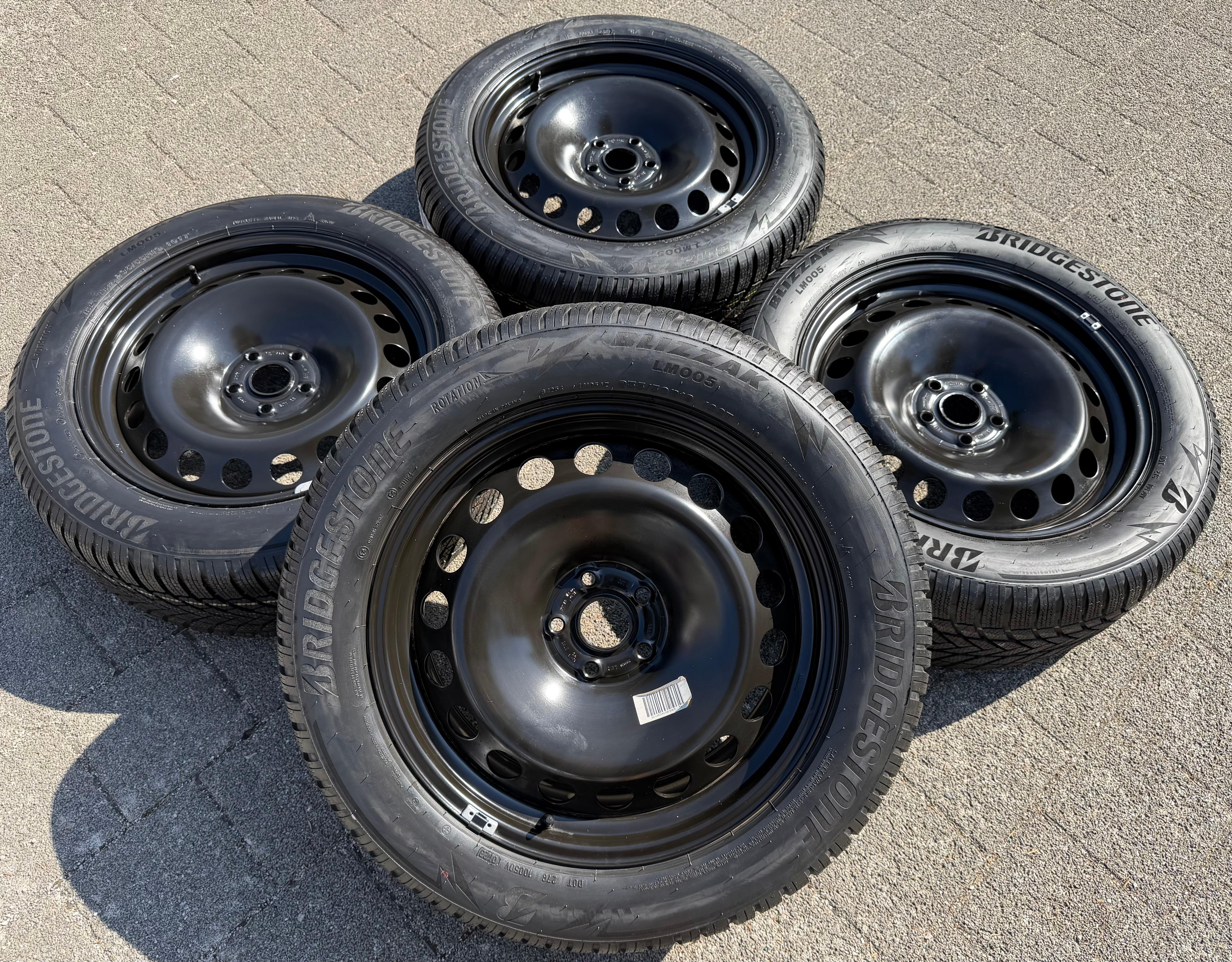 4 ruote invernali per Audi Q4, Skoda Elroq, Enyak, VW ID.4, ID.5, codice 1EA601027B, BRIDGESTONE 2023, NUOVE