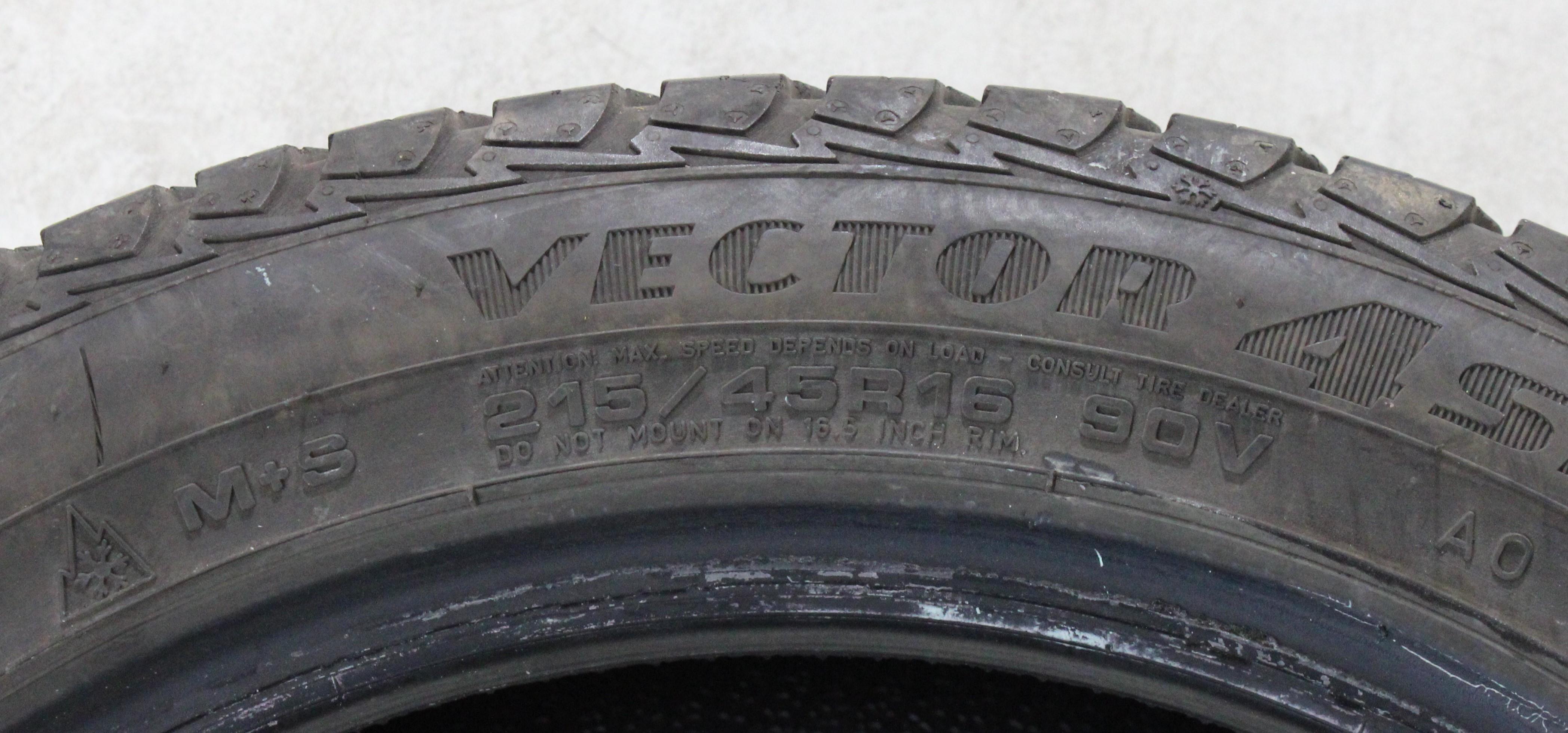 2 x 215/45R16 90V Ganzjahresreifen Goodyear Vector 4 Seasons GEN-2 AO 6-6,5mm 2016 XL