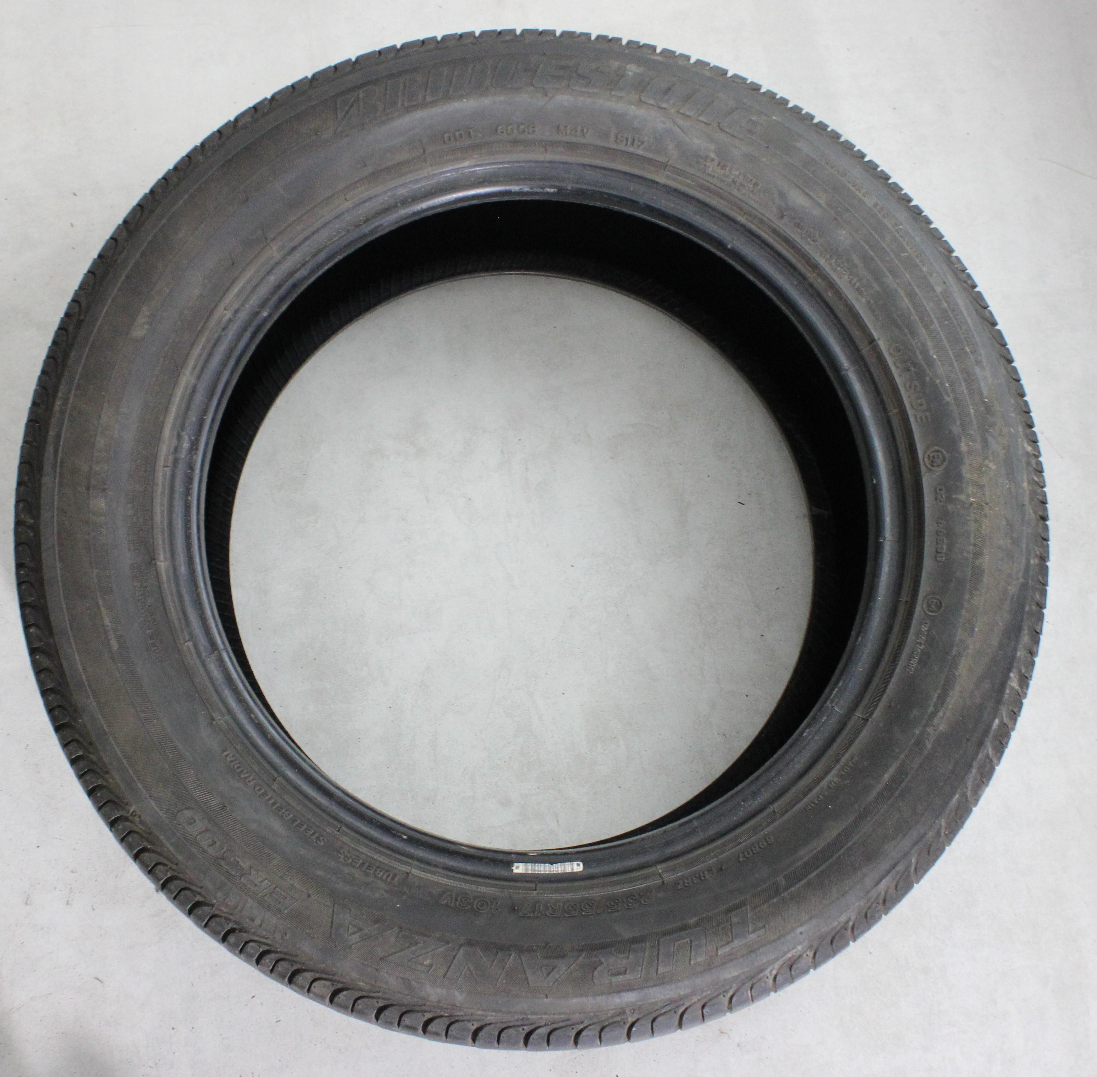 4 x 235/55R17 103V Sommerreifen Bridgestone Turanza ER300 2x 6,5-7mm und 2x 5mm 2017