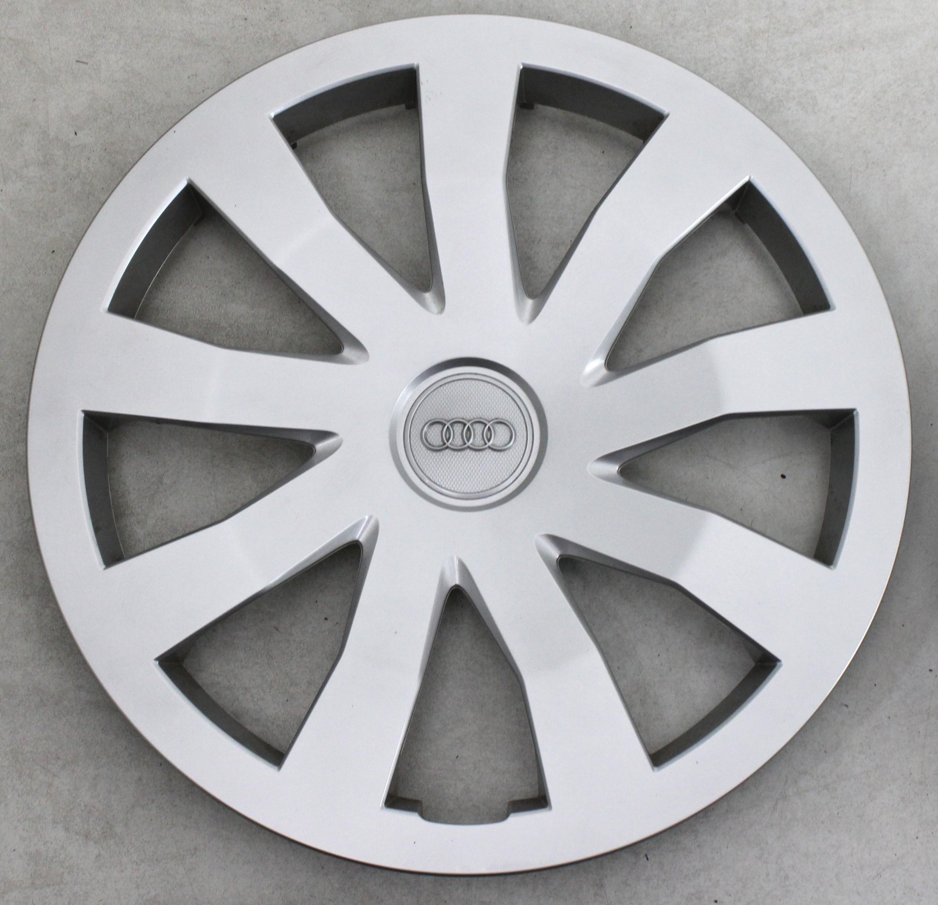 4 TAPACUBOS EMBELLECEDORES DE RUEDA ORIGINALES DE 15" AUDI A1 GB 82A601147 15 PULGADAS