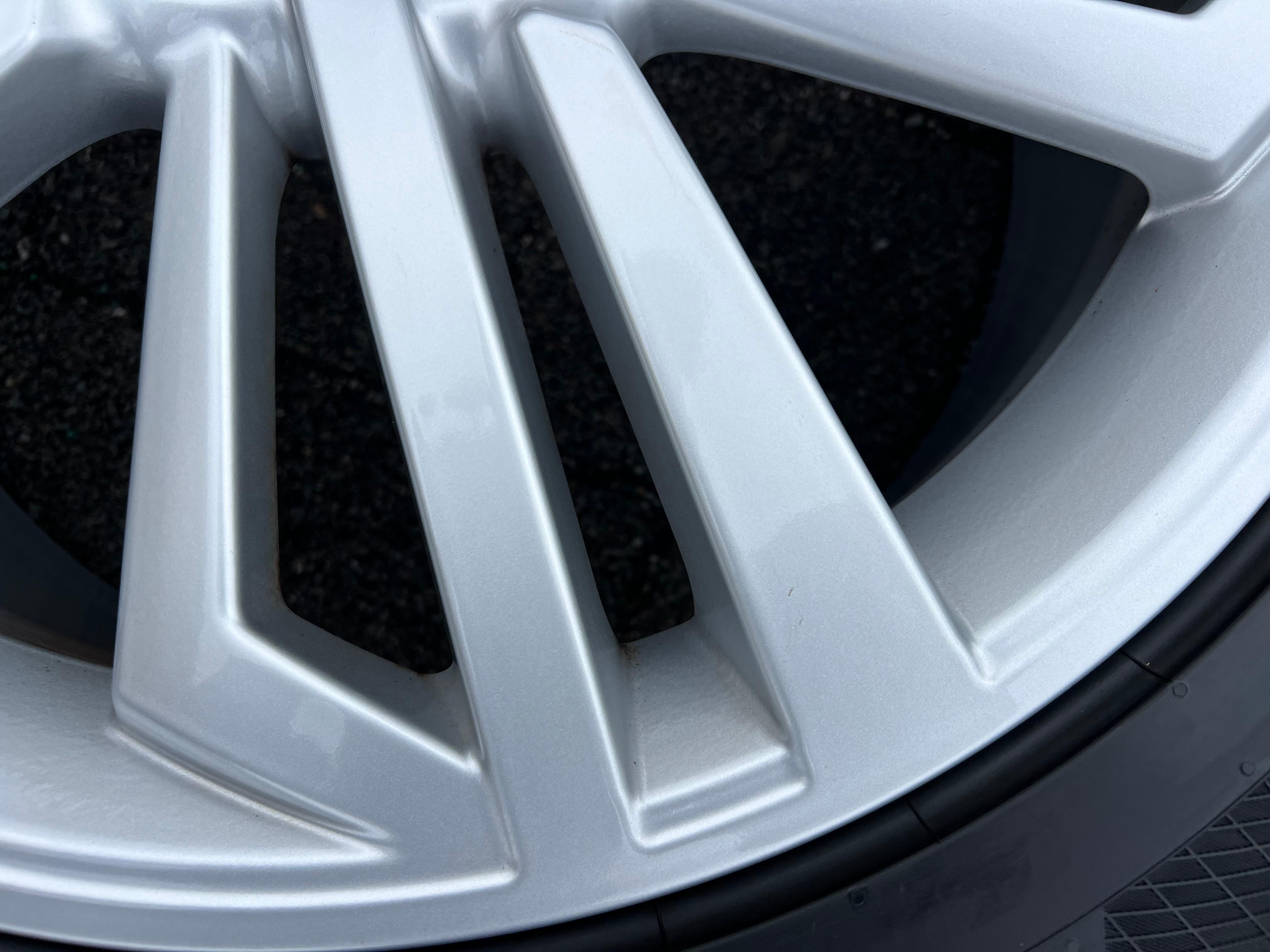 4 ORIGINAL 20" ALU WINTERRÄDER AUDI Q5 SQ5 FY 80A601025L 255/45R20 101V CONTINENTAL