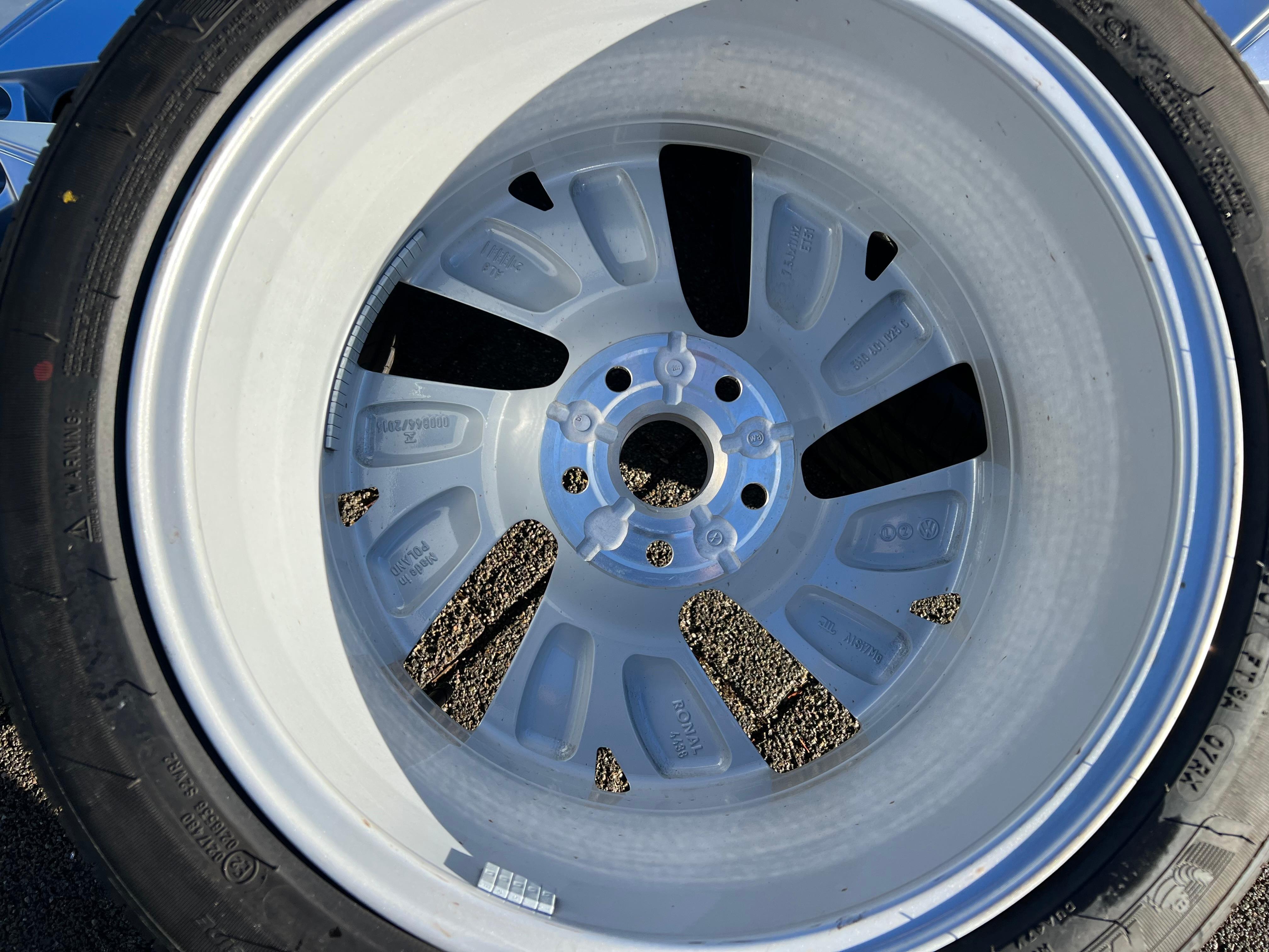 4 CERCHI ESTIVI IN ALLUMINIO ORIGINALI DA 17" VW GOLF 8 VIII 225/45R17 91W 2021 BELMONT CONSEGNA GRATUITA