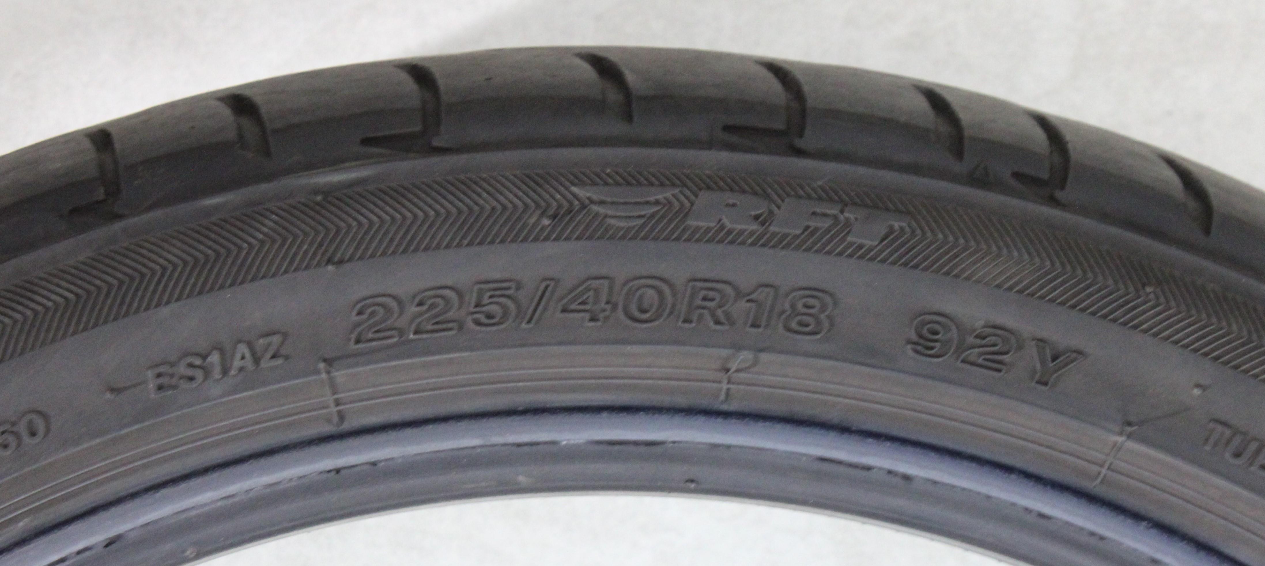 2 x 225/40R18 92Y pneus été Bridgestone Potenza S001 * Runflat 5,5-6mm 2016