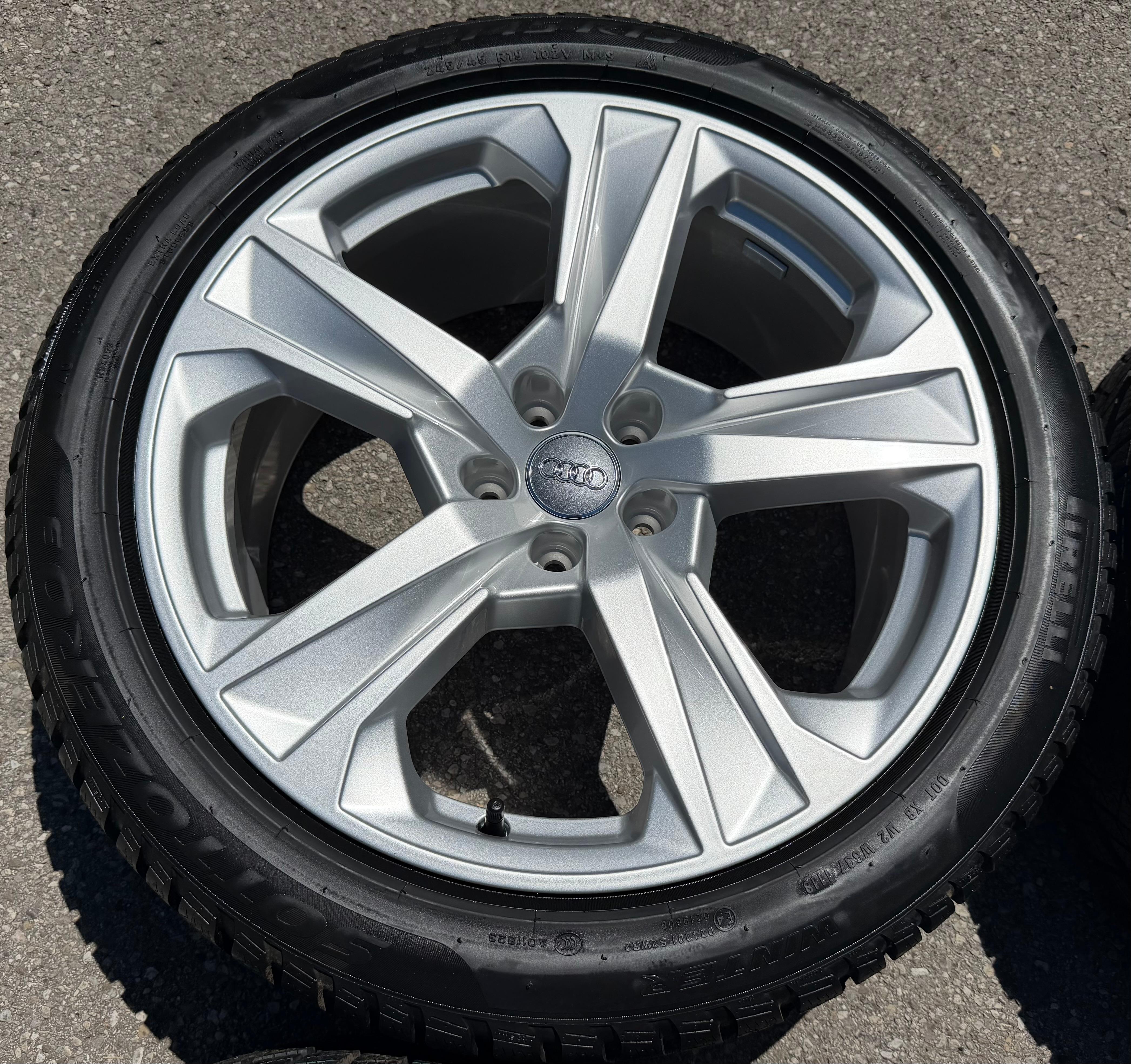4 Original 19" Alu Winterräder Audi A7 Sportback 4K 4K8601025D 245/45R19 102V Pirelli