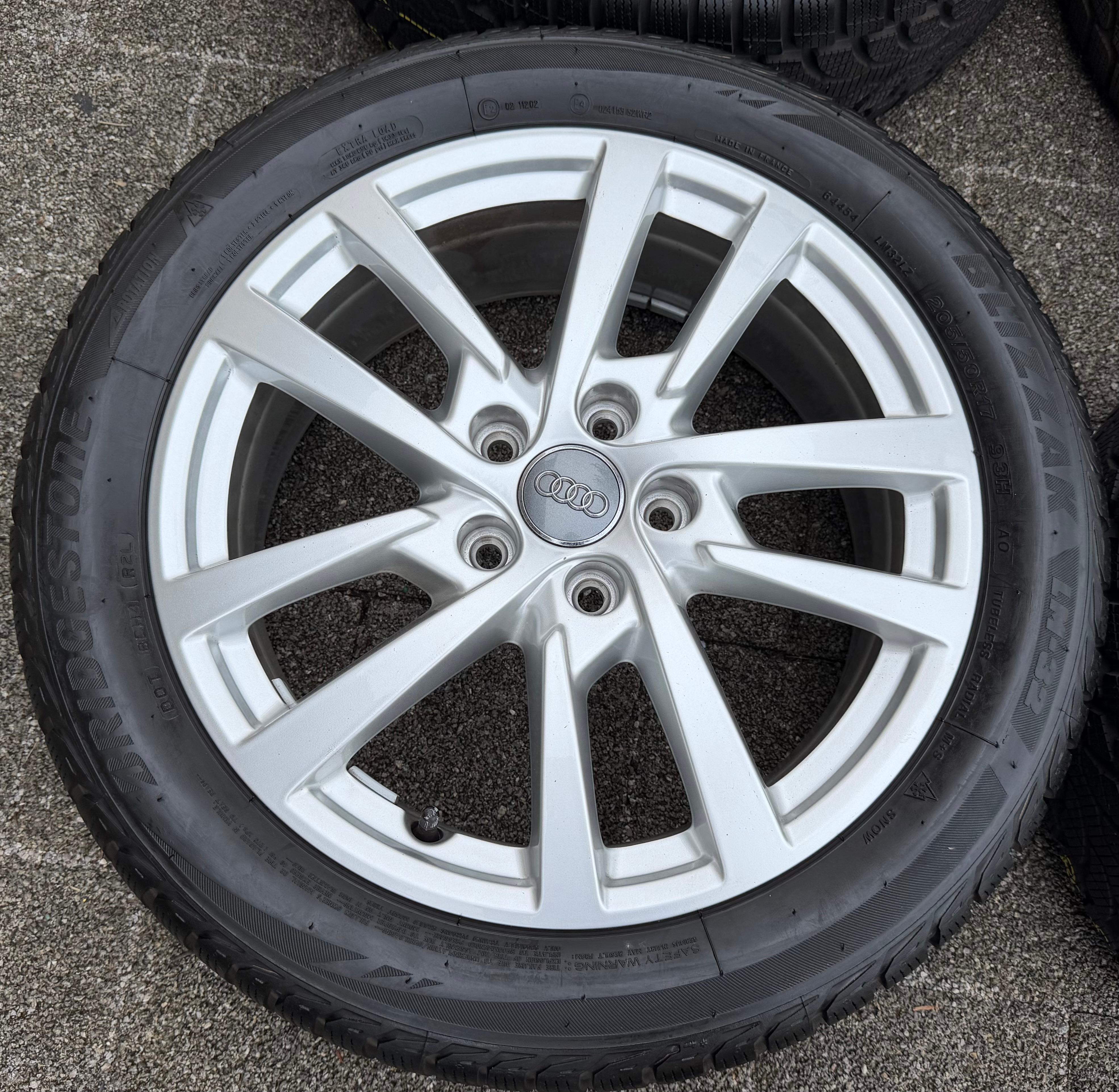 4 Original 17" Alu Winterräder Audi A3 S3 8V 8V0601025DH 205/50R17 93H Bridgestone