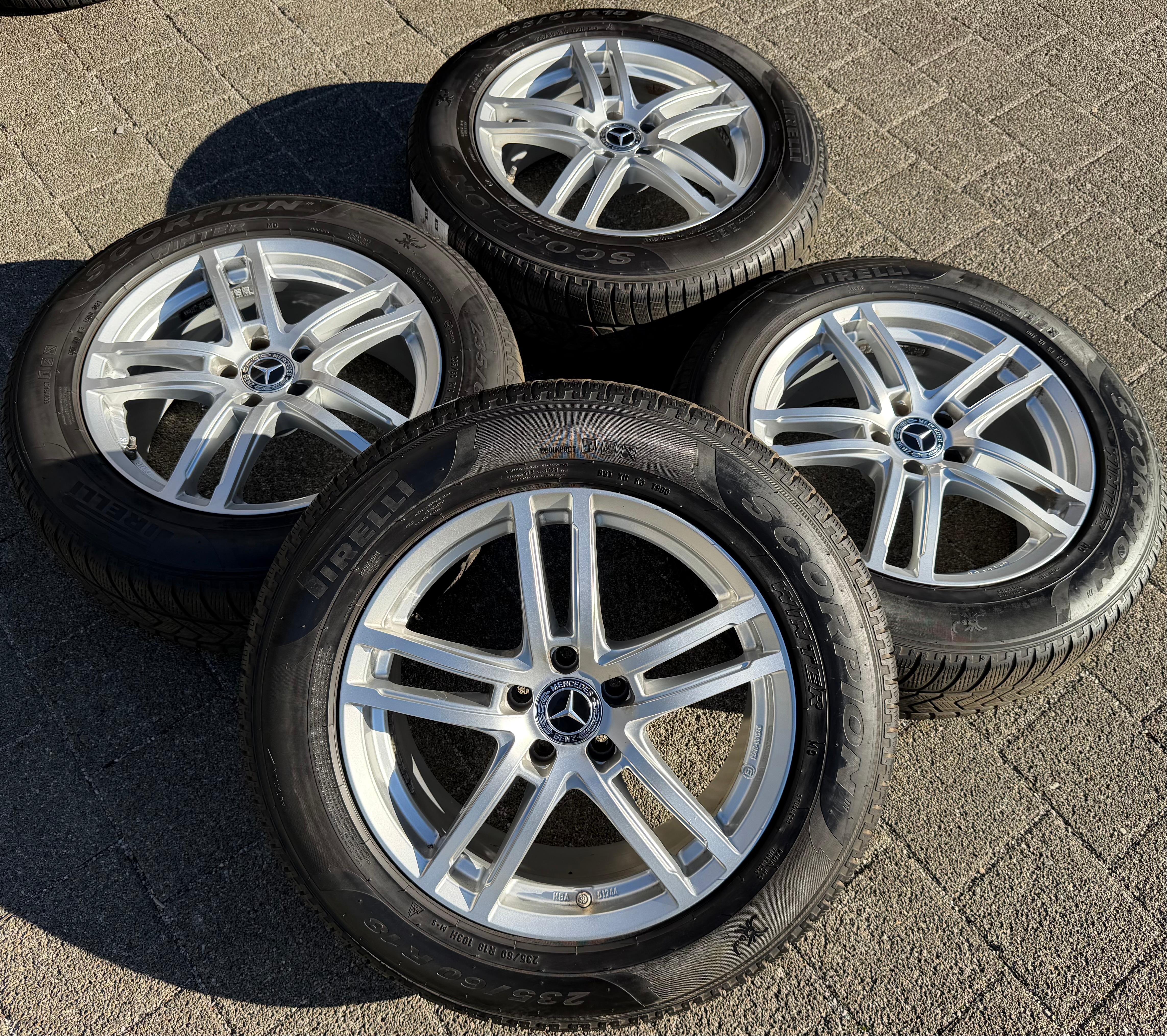 4 Alu 18" Winterräder Mercedes GLC X204 W253 235/60R18 103H 2021 RDKS Pirelli